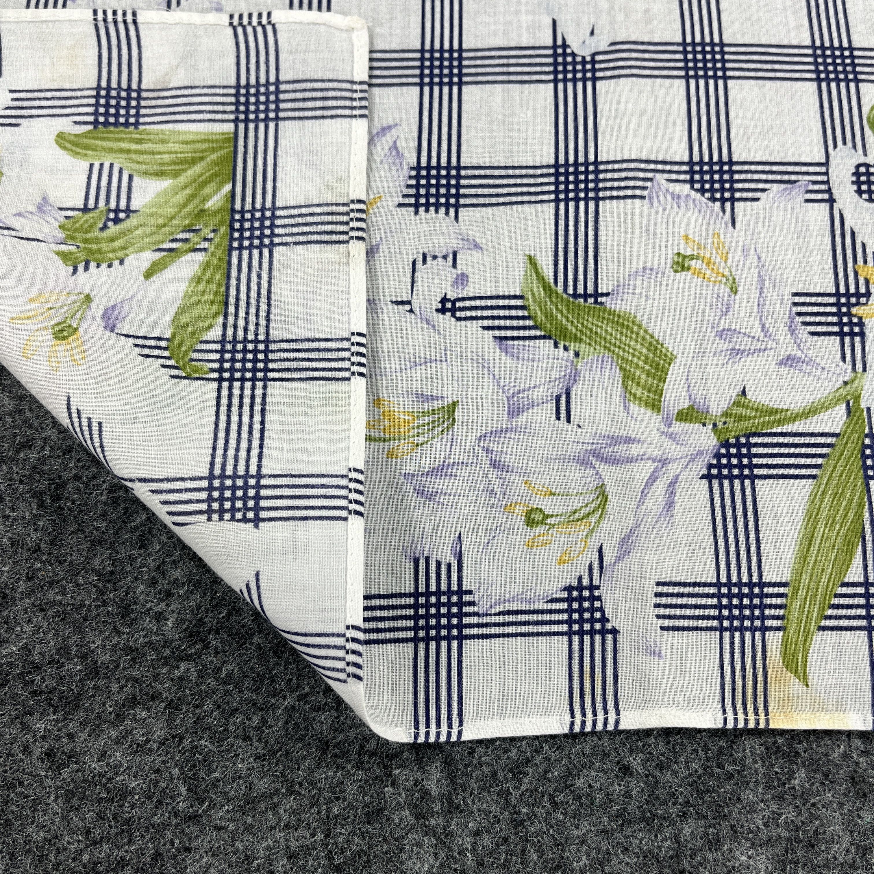 Vintage HanaE MOri Bandana / Handkerchief / Neckerchief B274 Size ONE SIZE - 7 Thumbnail