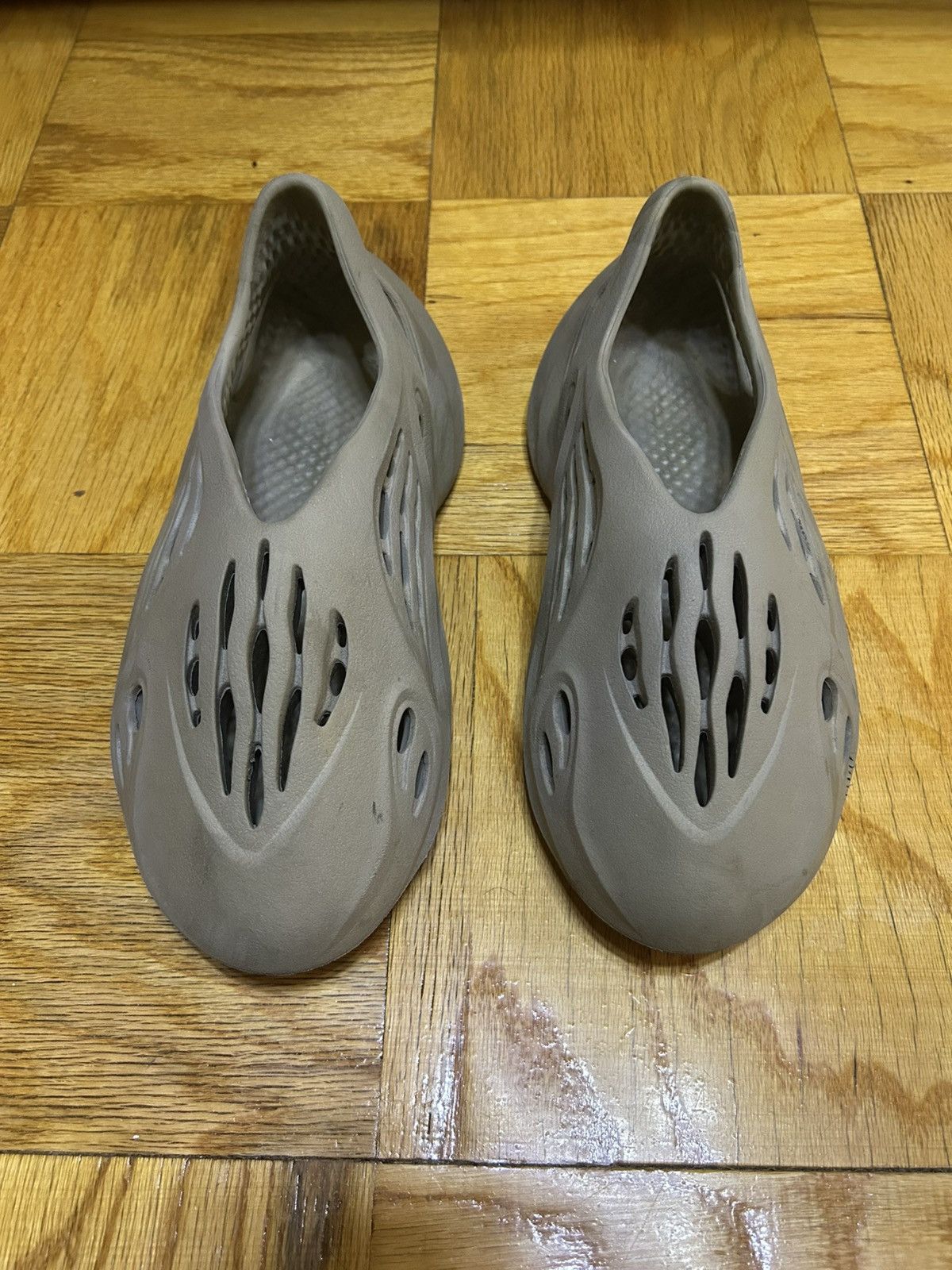 Adidas × Kanye West Yeezy foam runner stone sage size 9 Size US 9 / EU 42 - 5 Thumbnail