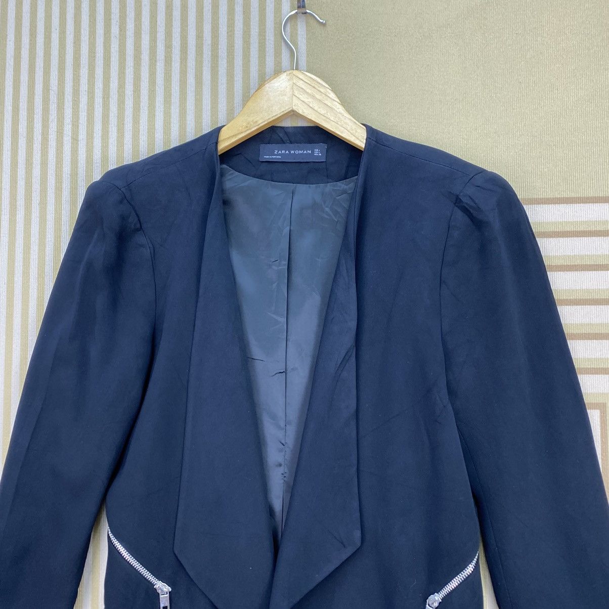 Zara 🫶 Zara Woman blazer Button Less With Zipper Waterfall Size M / US 6-8 / IT 42-44 - 3 Thumbnail
