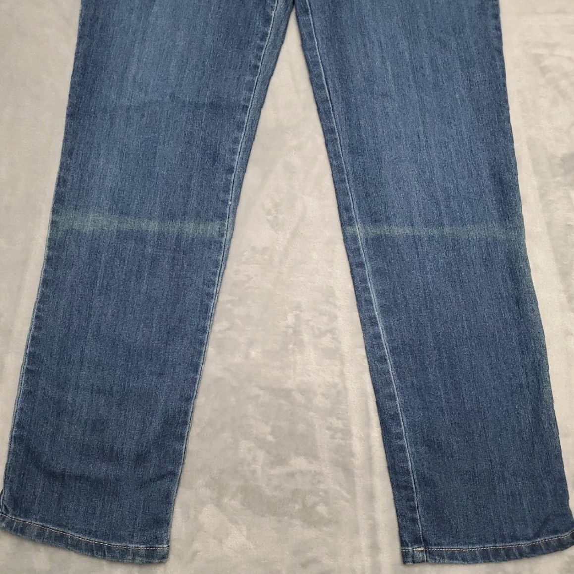 Gloria Vanderbilt VINTAGE Gloria Vanderbilt Jeans Women 6 Amanda Tapered Leg Heritage Fit Classic Rise NWT Jeans Women 6 Medium Blue 5-Pocket Denim Mens Womens Girls Size 28" / US 6 / IT 42 - 2 Thumbnail