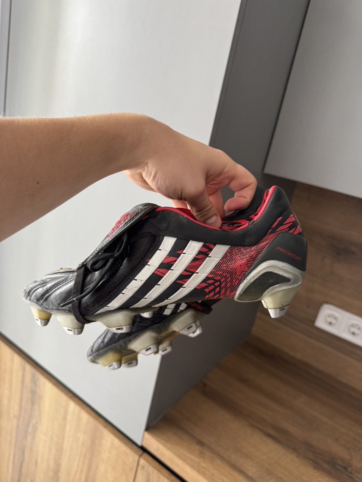 Adidas Pro Model Adidas Predator 2009 Soccer Cleats Football Boots Size US 10 / EU 43 - 3 Thumbnail