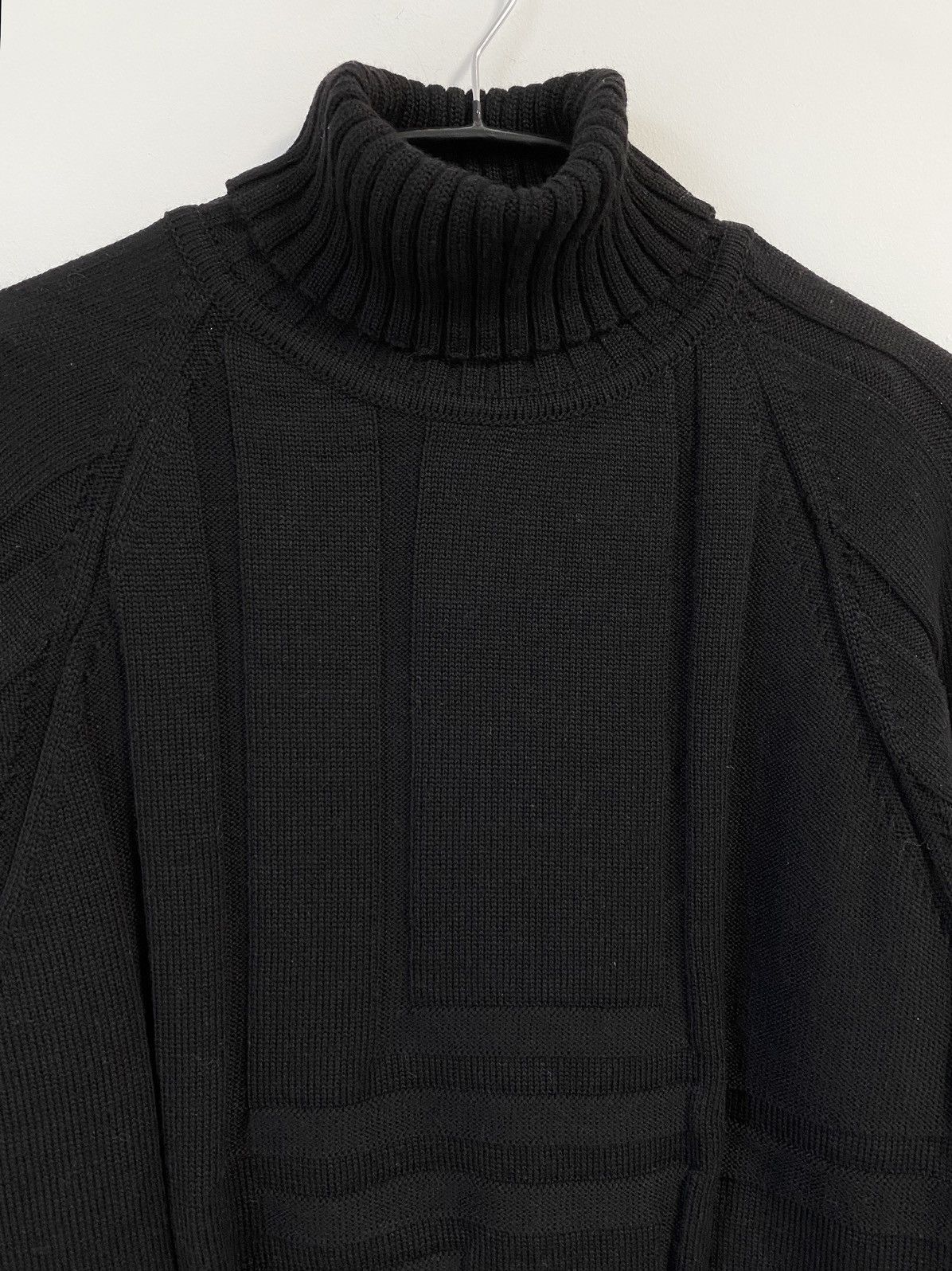 Versace Jeans Couture Versace Jeans Couture Wool Black Jumper, Size:XXXL Size US XXL / EU 58 / 5 - 2 Thumbnail