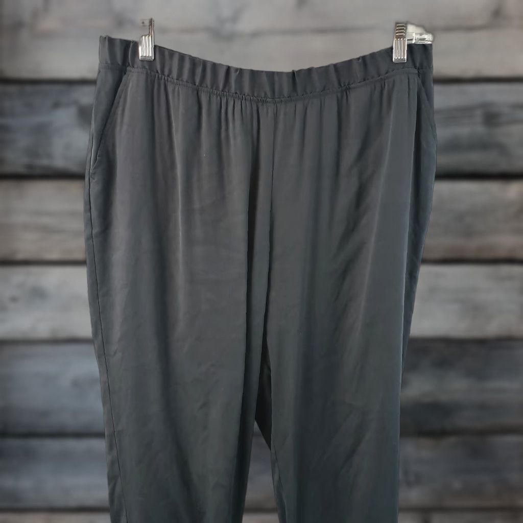 Vintage Chico's Womens Pull On Pants L Black Modal Blend Mid Rise Trousers Optional: Mens, Womens, Girls, Boys? (no) Size 36" / US 14 / IT 50 - 1 Thumbnail
