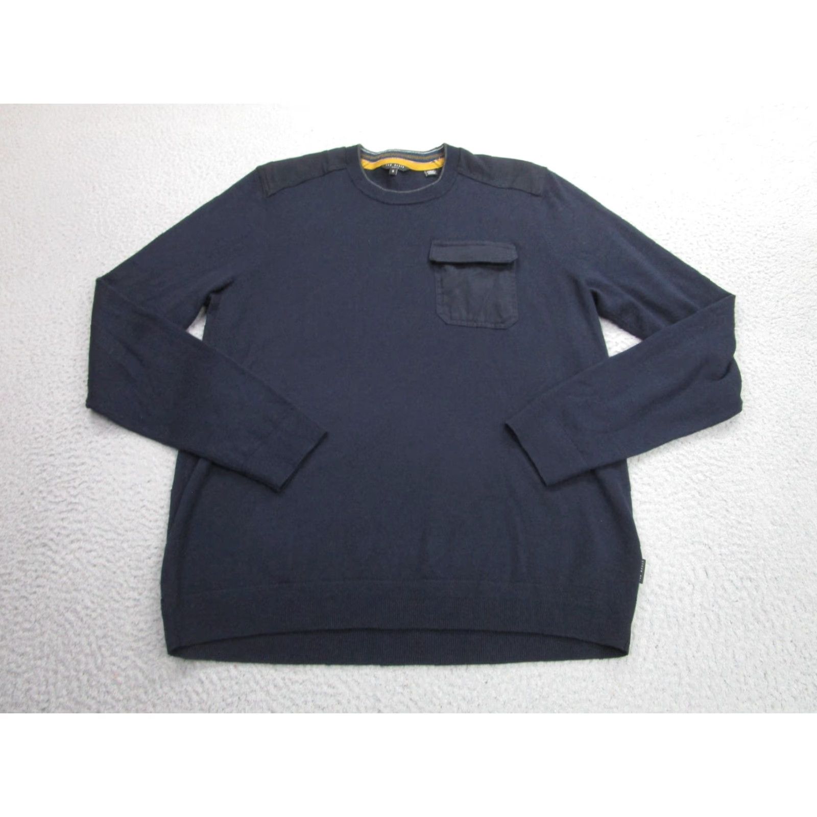 Ted Baker Ted Baker Sweater Mens XL Navy Crewneck Pockets Shoulder Patches Knit Solid Long Sleeve Vintage No Size US XL / EU 56 / 4 - 2 Thumbnail