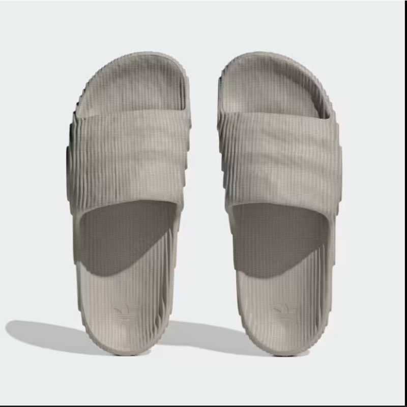 Adidas Adidas Adilette 22 Size 13 Slides Sandals Core Brown NEW Size US 13 / EU 46 - 2 Thumbnail