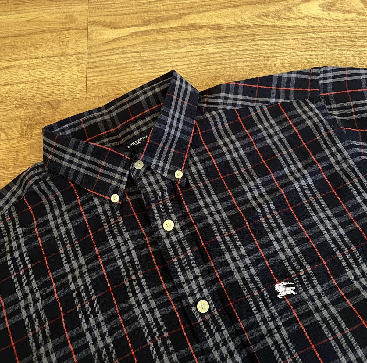 Burberry Burberry Nova Check Navy Shirt x Vintage x Luxury Size US L / EU 52-54 / 3 - 1 Thumbnail