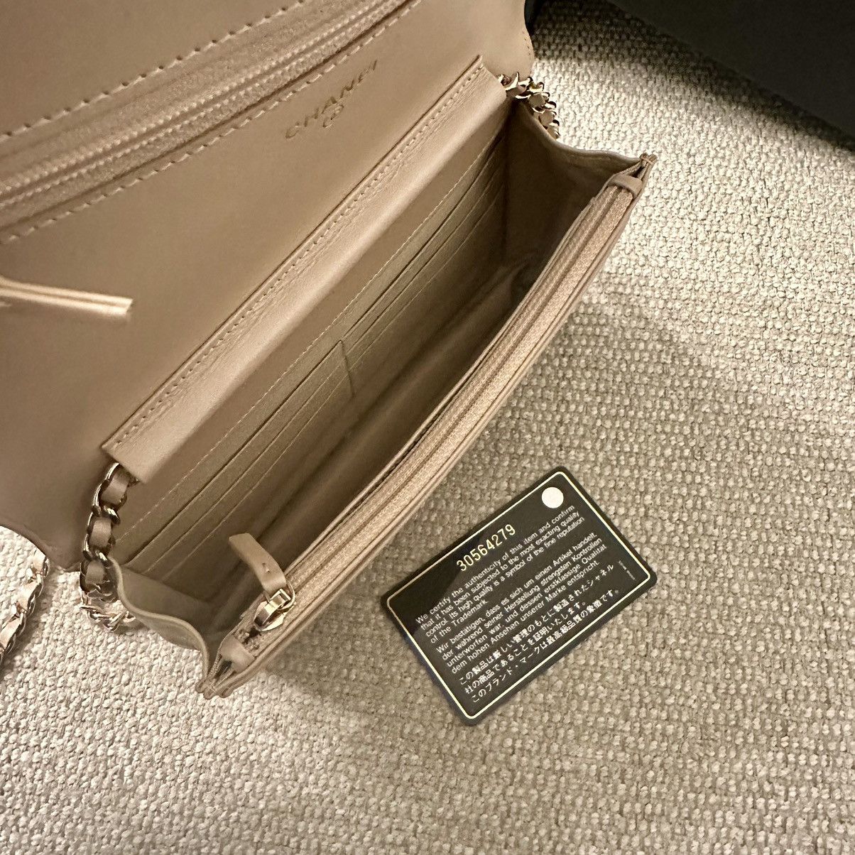 Chanel CHANEL Mademoiselle Chain Crossbody Bag Size ONE SIZE - 6 Thumbnail