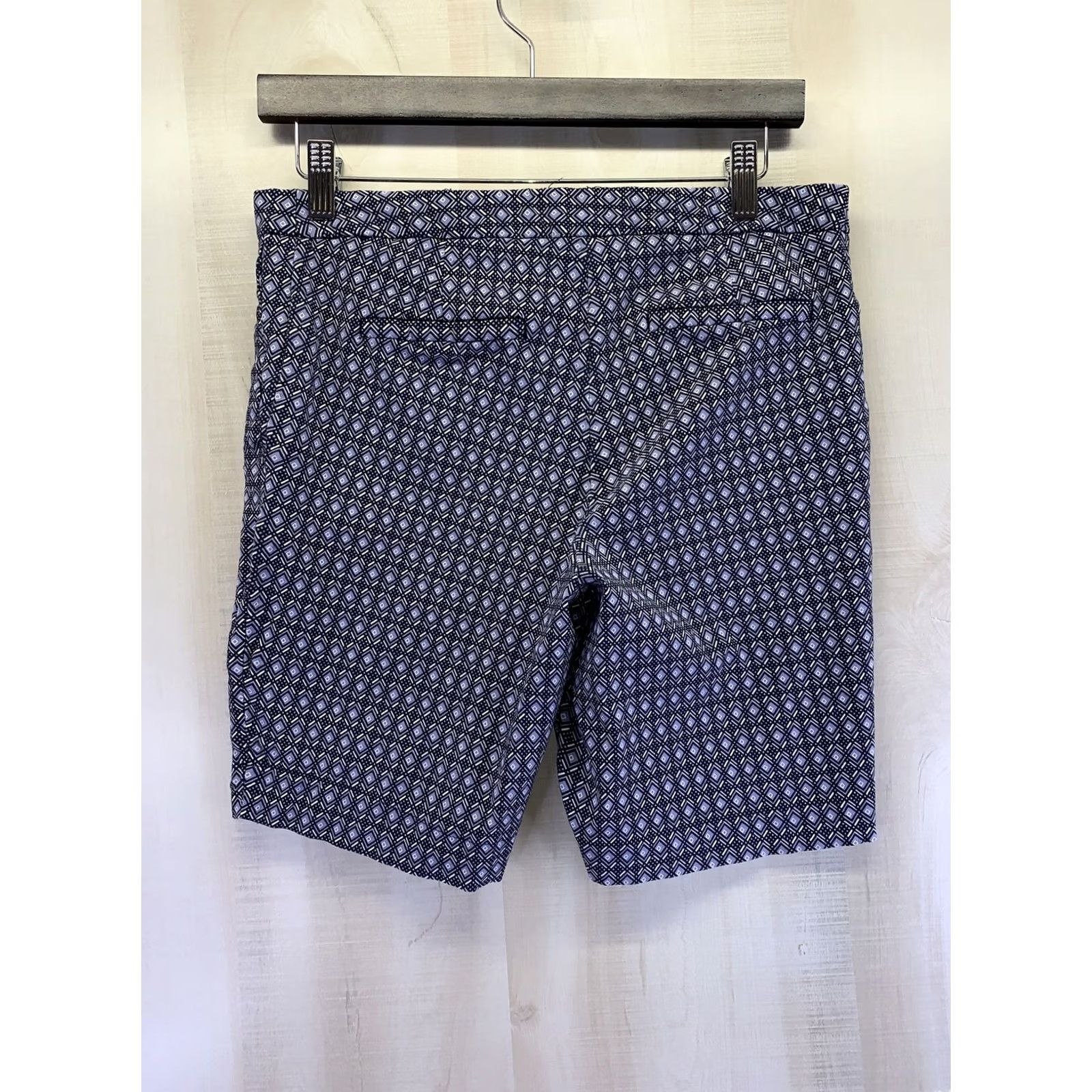 Vintage Mario Serrani Italy Womens Blue Diamond Pattern Stretch Shorts Size 10 Bermuda Jeans Bermuda Shorts Womens 10 Blue Diamond Stretch Shirt Nearby Size 32" / US 10 / IT 46 - 5 Thumbnail
