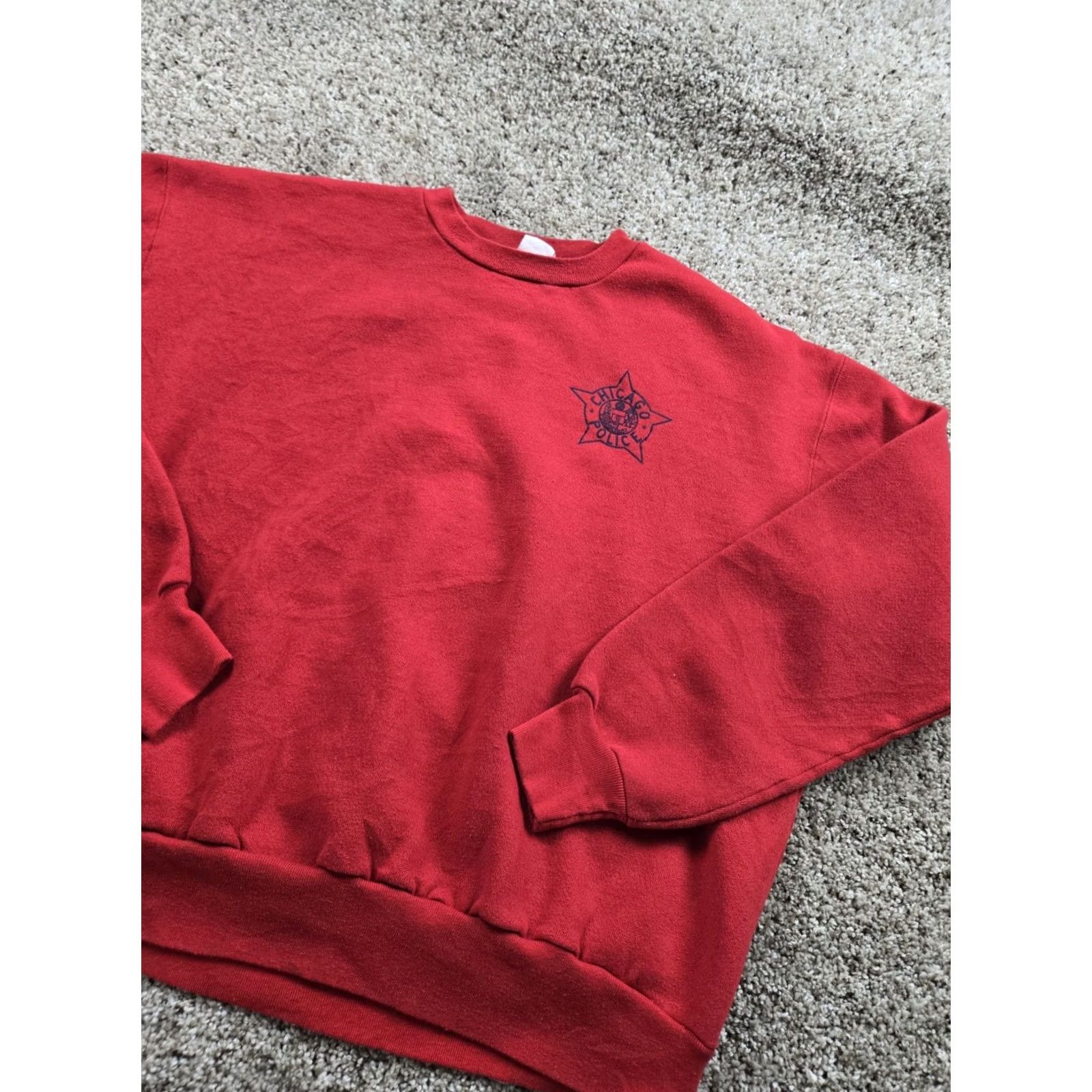 Vintage VINTAGE Majestic Chicago PD Sweatshirt 2XL Red Crew Neck Pullover USA Made 80s 90s Mens Sweatshirt Size US XXL / EU 58 / 5 - 2 Thumbnail