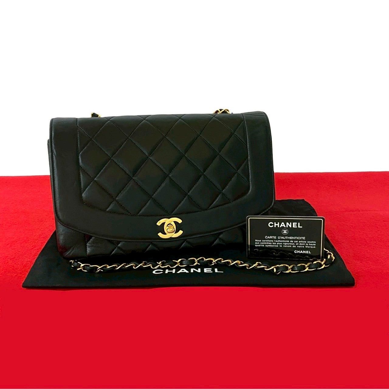 Chanel Chanel Shoulder Bag Black Leather Size ONE SIZE - 1 Thumbnail