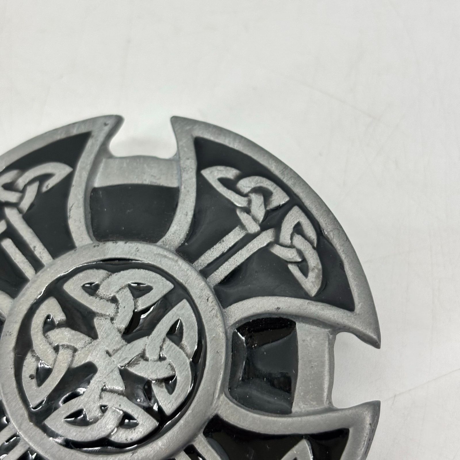 Vintage Classic Celtic Knot Motif Belt Buckle Pewter Vintage Enamel Size ONE SIZE - 6 Thumbnail