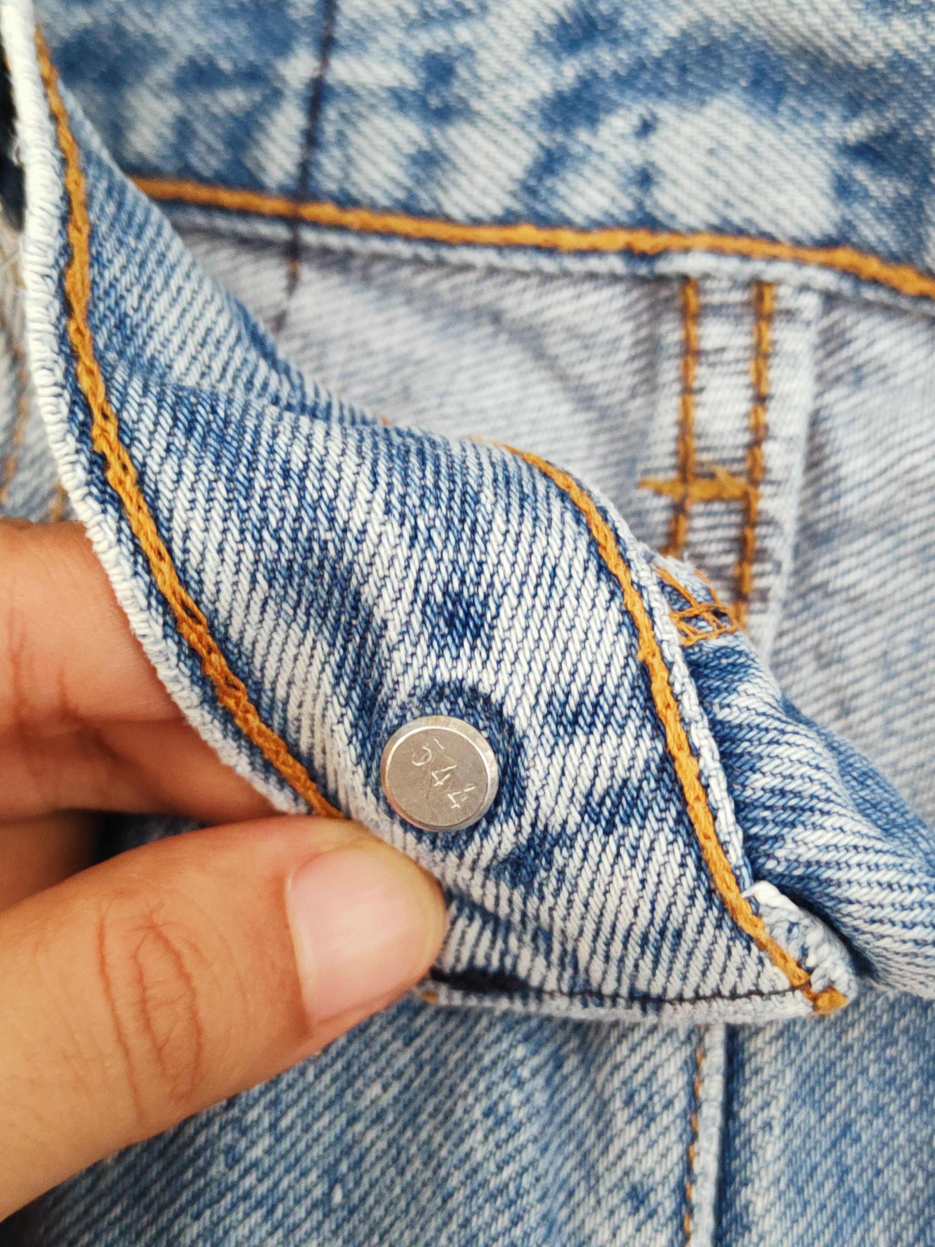 Levi's D Levi's R Vintage Blue Distressed Ripped Jeans #S2701 Size US 32 / EU 48 - 15 Thumbnail