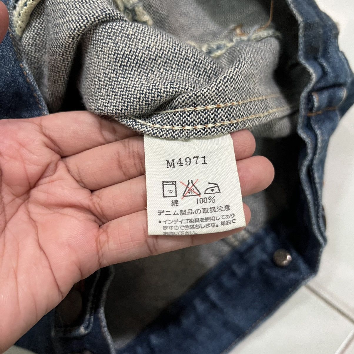 Vintage × Wrangler 🔥 VINTAGE WEANGLER 14OZ BROKEN DENIM TRUCKER WESTERN JACKET Size US S / EU 44-46 / 1 - 15 Thumbnail