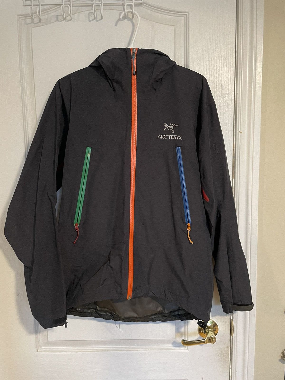 image of Arcteryx x Vintage Arc’Teryx Windbreaker in Blue, Men's (Size Small)