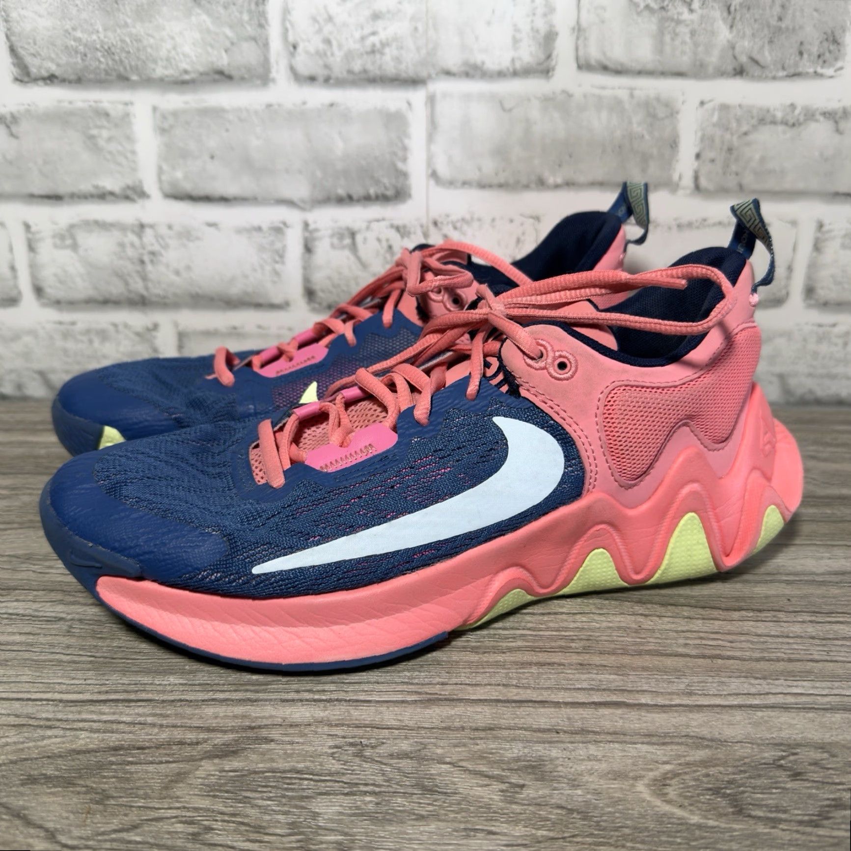 Nike Nike Giannis Immortality Sneakers Mens 8.5 Pink Basketball Nike Giannis Immortality Sneakers Mens 8.5 Pink Basketball Size US 9 / EU 42 - 2 Thumbnail