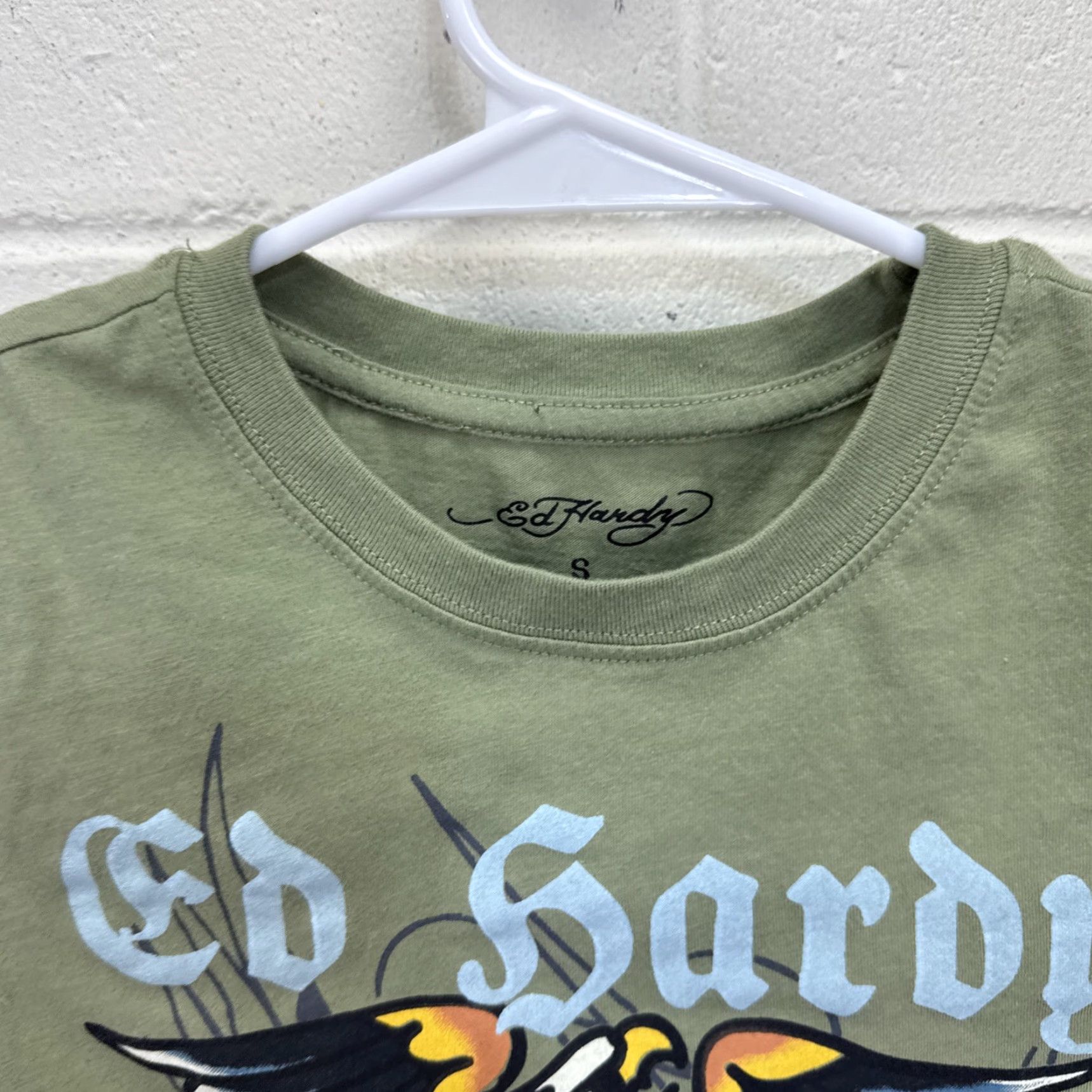Ed Hardy VINTAGE Ed Hardy Eagle Tattoo Graphic Y2K Army Green Don Ed Hardy Women’s Small T-Shirt Cropped Short Sleeve Slim Fit Crew Neck Size S / US 4 / IT 40 - 4 Thumbnail