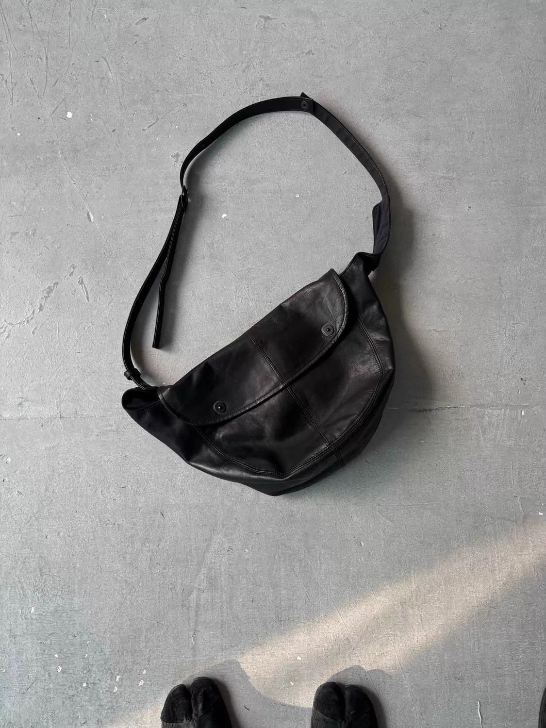 Yohji Yamamoto Yohji Yamamoto Vintage Crossbody Bag (39.5x25.5) Pilot/Swedish Size ONE SIZE - 4 Thumbnail