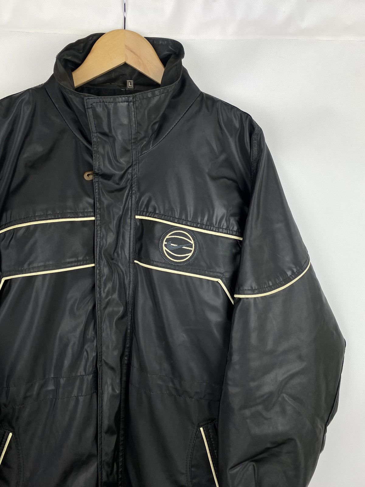 Nike × Vintage VTG Nike basketball logo bomber jacket Size US L / EU 52-54 / 3 - 3 Thumbnail