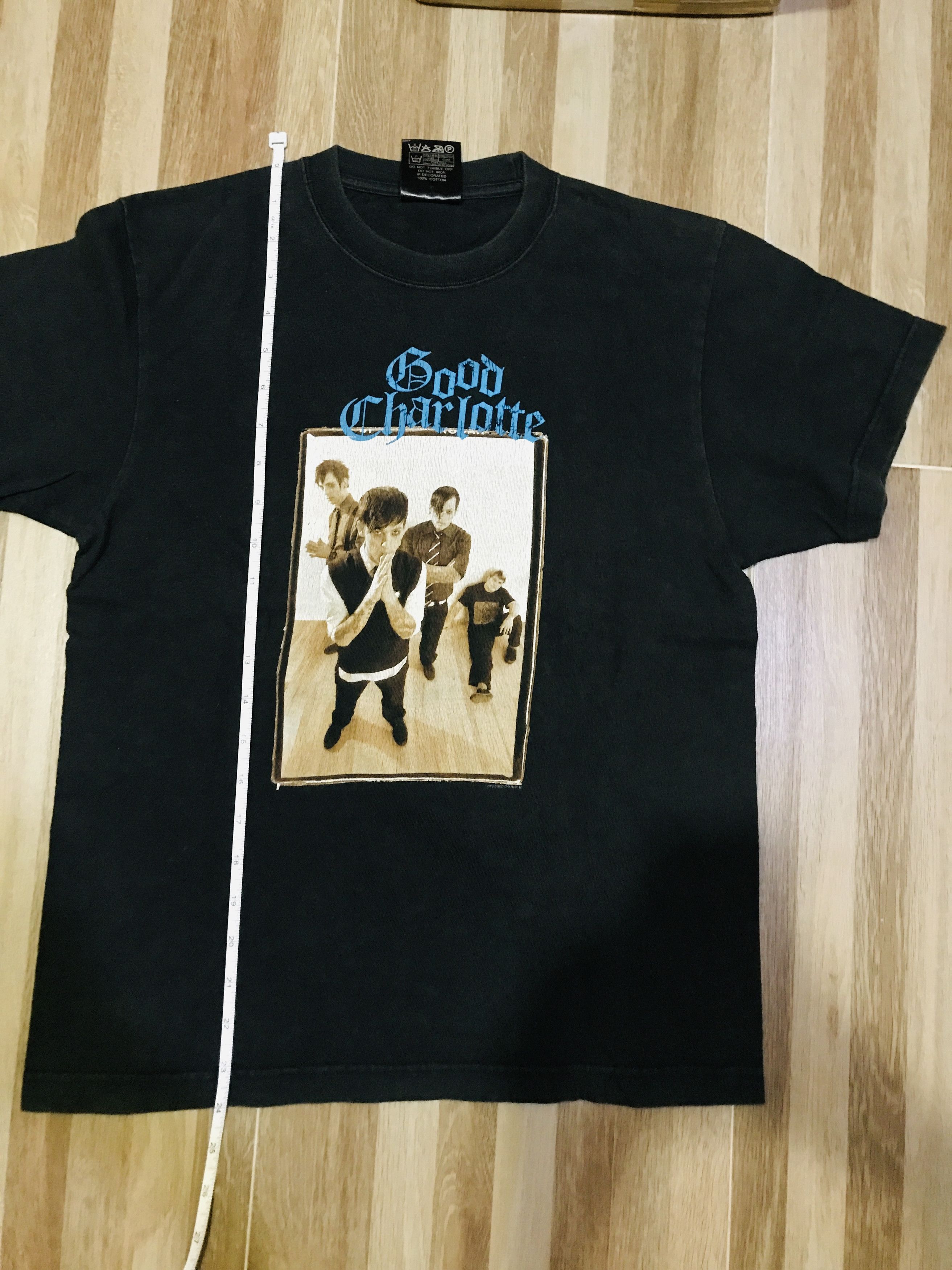 Band Tees Vintage Y2K Good Charlotte Noise World Tour 2005 T Shirt Size US S / EU 44-46 / 1 - 11 Thumbnail