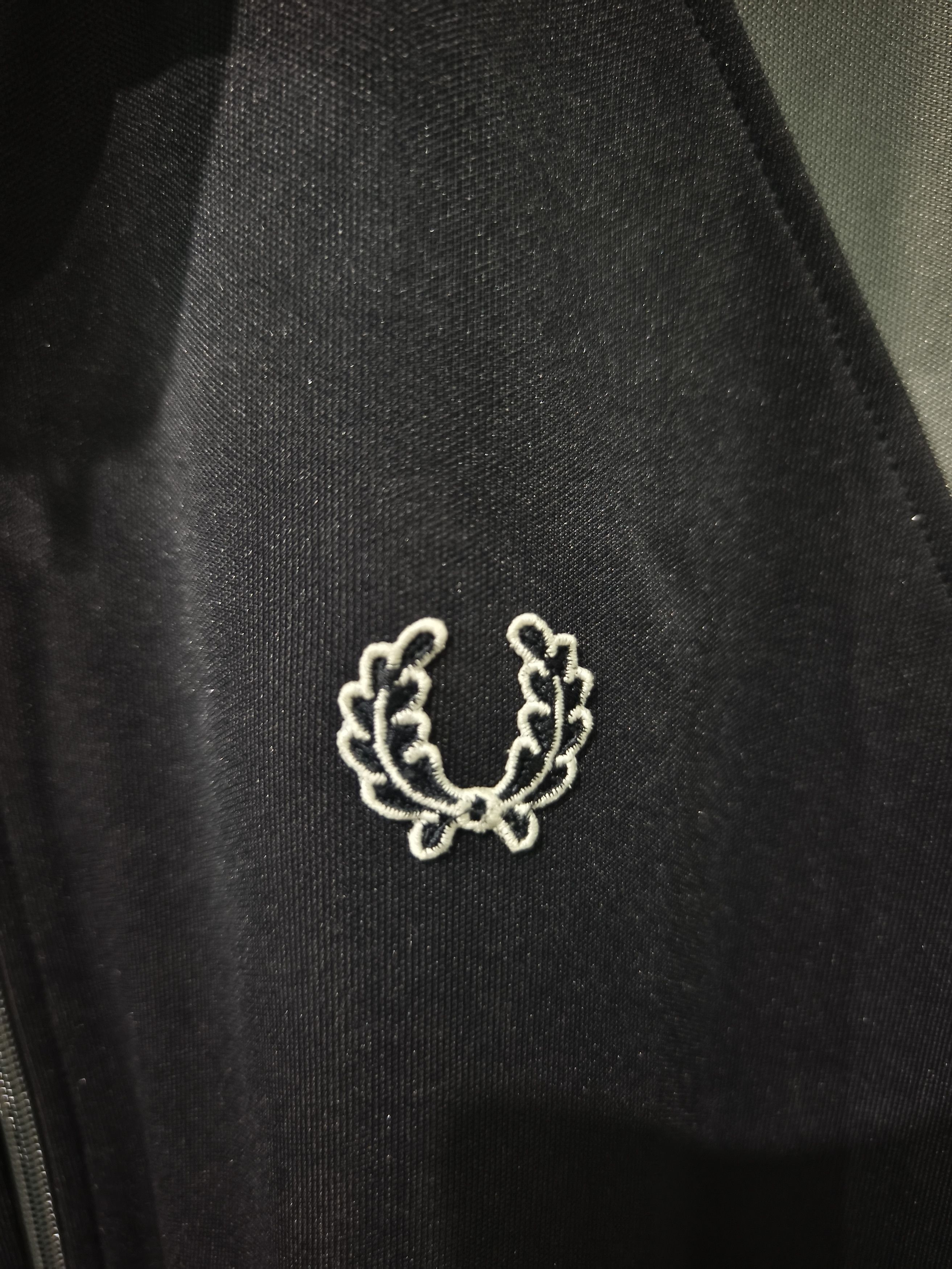 Fred Perry Tracktop fred perry j6231/608/02090/313 Size US XL / EU 56 / 4 - 3 Thumbnail