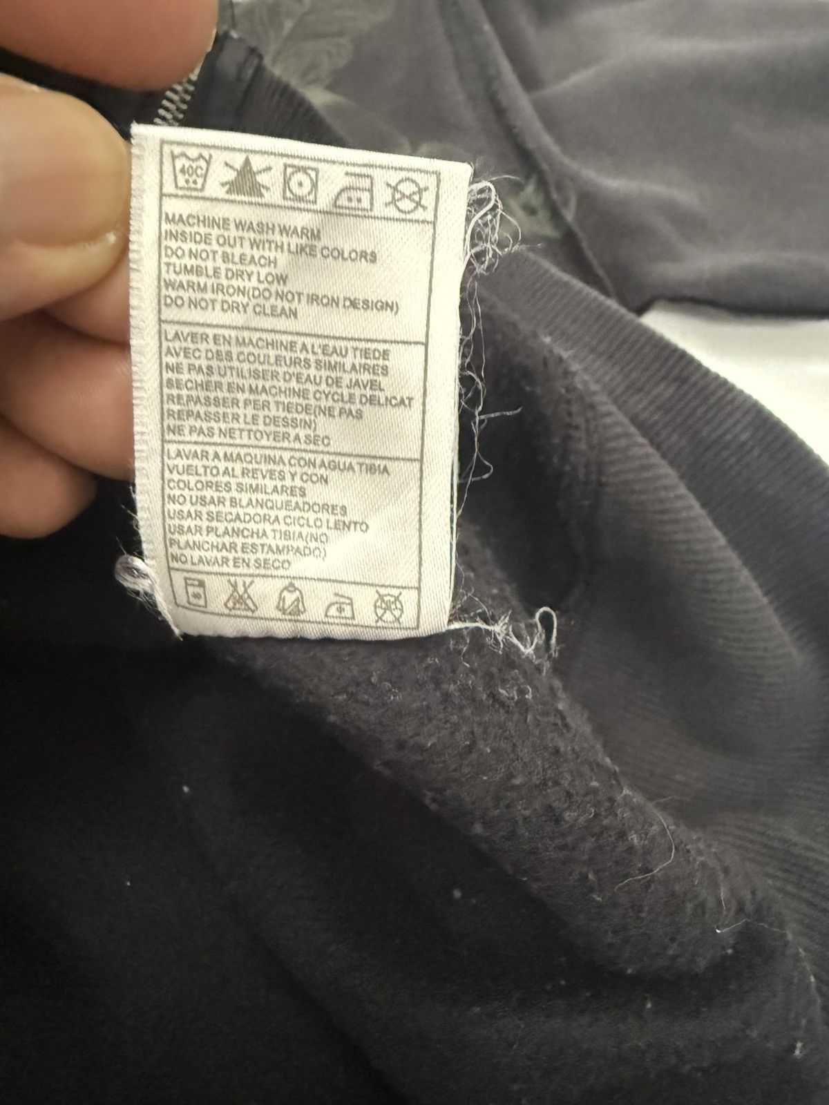 Hurley 🏄🏿‍♂️ Hurley Surf & Skate indipendent Distressed Black Hoodie -M Size US M / EU 48-50 / 2 - 11 Thumbnail