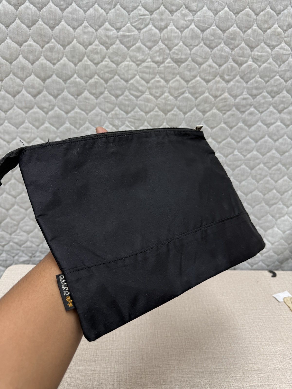Alpha Industries 🔥🔥🔥ARCHIVE ALPHA INDUSTRIES CLUTH BAG Size ONE SIZE - 2 Thumbnail