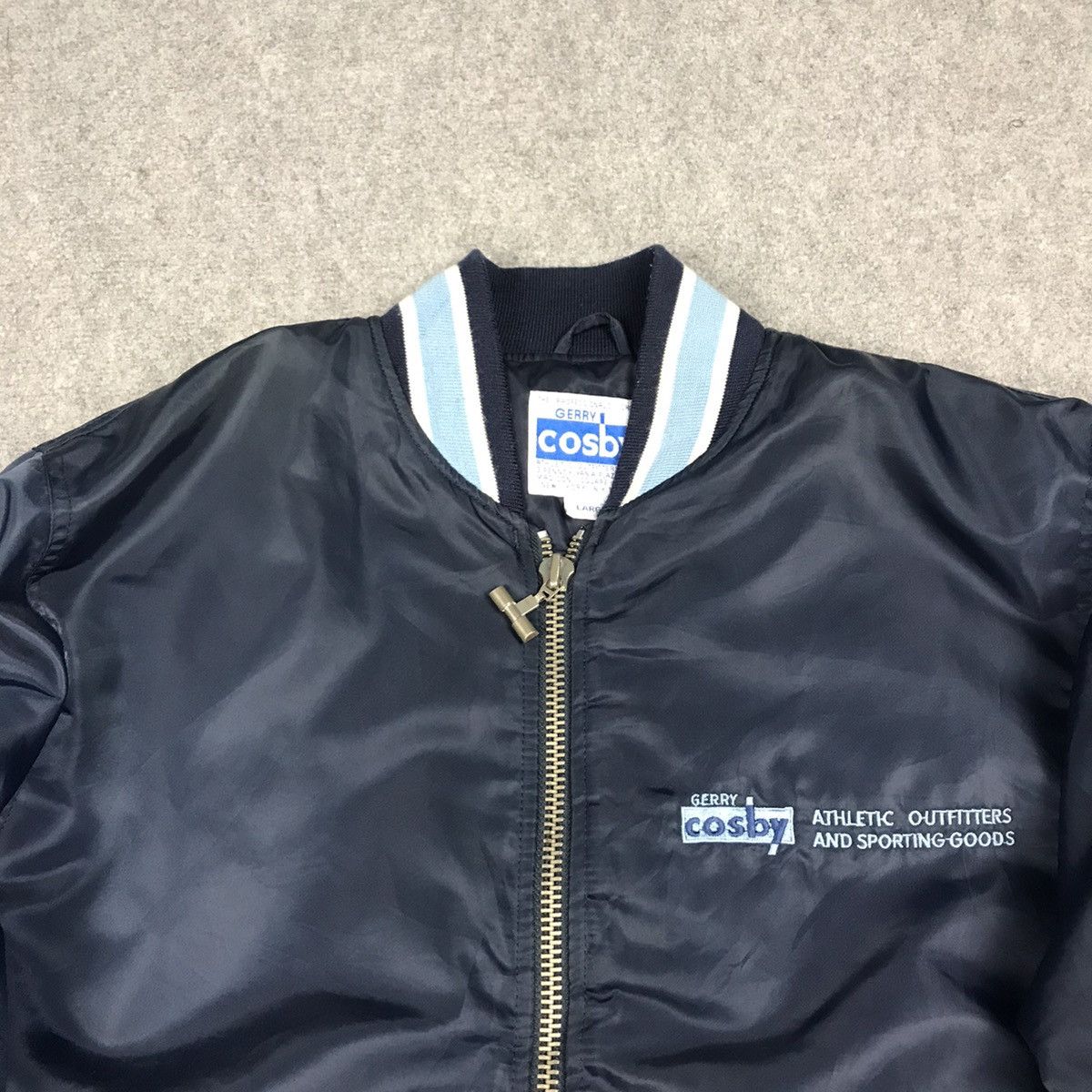 Japanese Brand VINTAGE COSBY NEW YORK EMBROIDERY JACKET Size US L / EU 52-54 / 3 - 3 Thumbnail