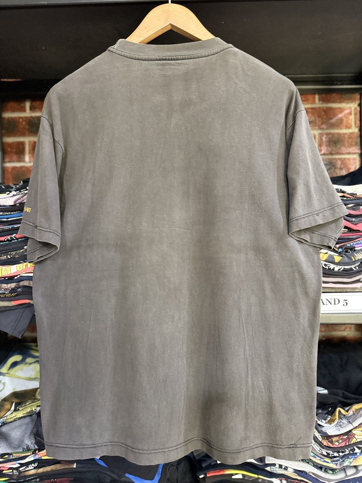 Vintage Thrashed Vintage 90s Gianni Versace Profume Sun Moon Faded T Size US L / EU 52-54 / 3 - 7 Thumbnail