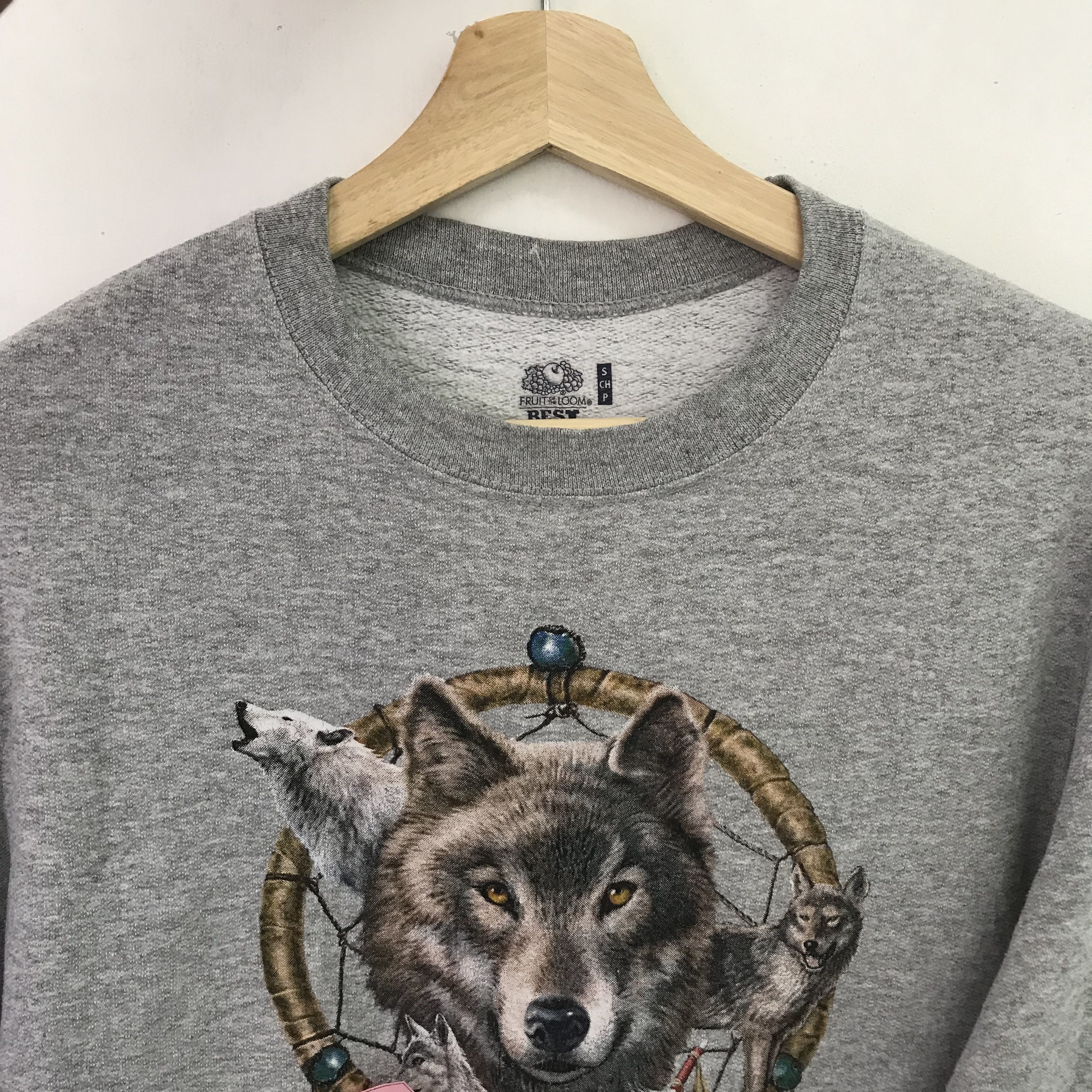 Vintage Vintage Wildlife Wolf Gray Sweatshirt Small Wolf - 564 Size US S / EU 44-46 / 1 - 7 Thumbnail