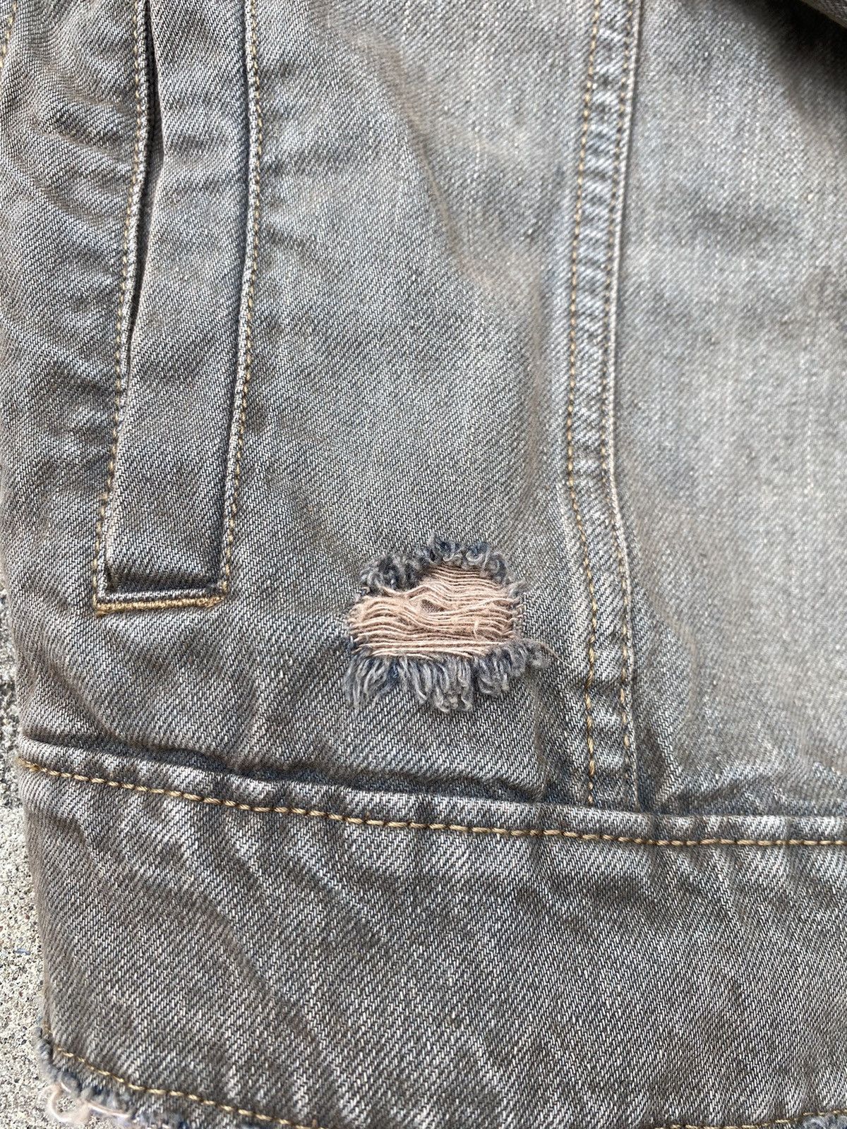 Vintage Brown Distressed Denim Jacket Size US M / EU 48-50 / 2 - 3 Thumbnail