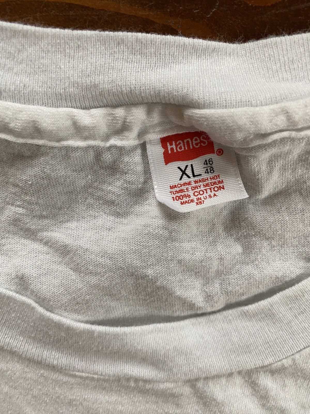 Hanes Vintage 80’s Hershey Chocolate Lover Single Stitch Thin Tee Size US L / EU 52-54 / 3 - 8 Thumbnail