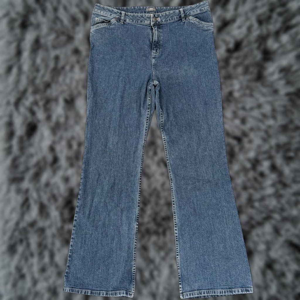 Denime VINTAGE? No. J Jill Jeans Womens 14 Blue Denim Straight Leg Mid Rise Stretch Bootcut Jeans Size 36" / US 14 / IT 50 - 1 Thumbnail