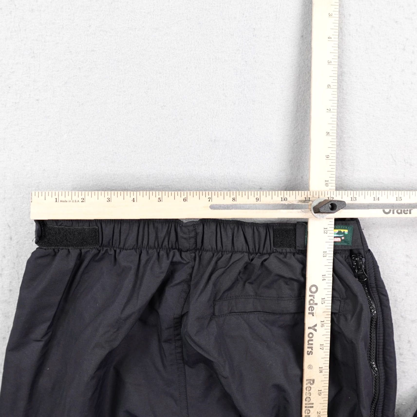 Vintage VINTAGE L.L. Bean Pants Mens M Black Thinsulate Quilted Rain Snow Side Zip Pants Mens Black 90s USA Size US 31 - 7 Thumbnail