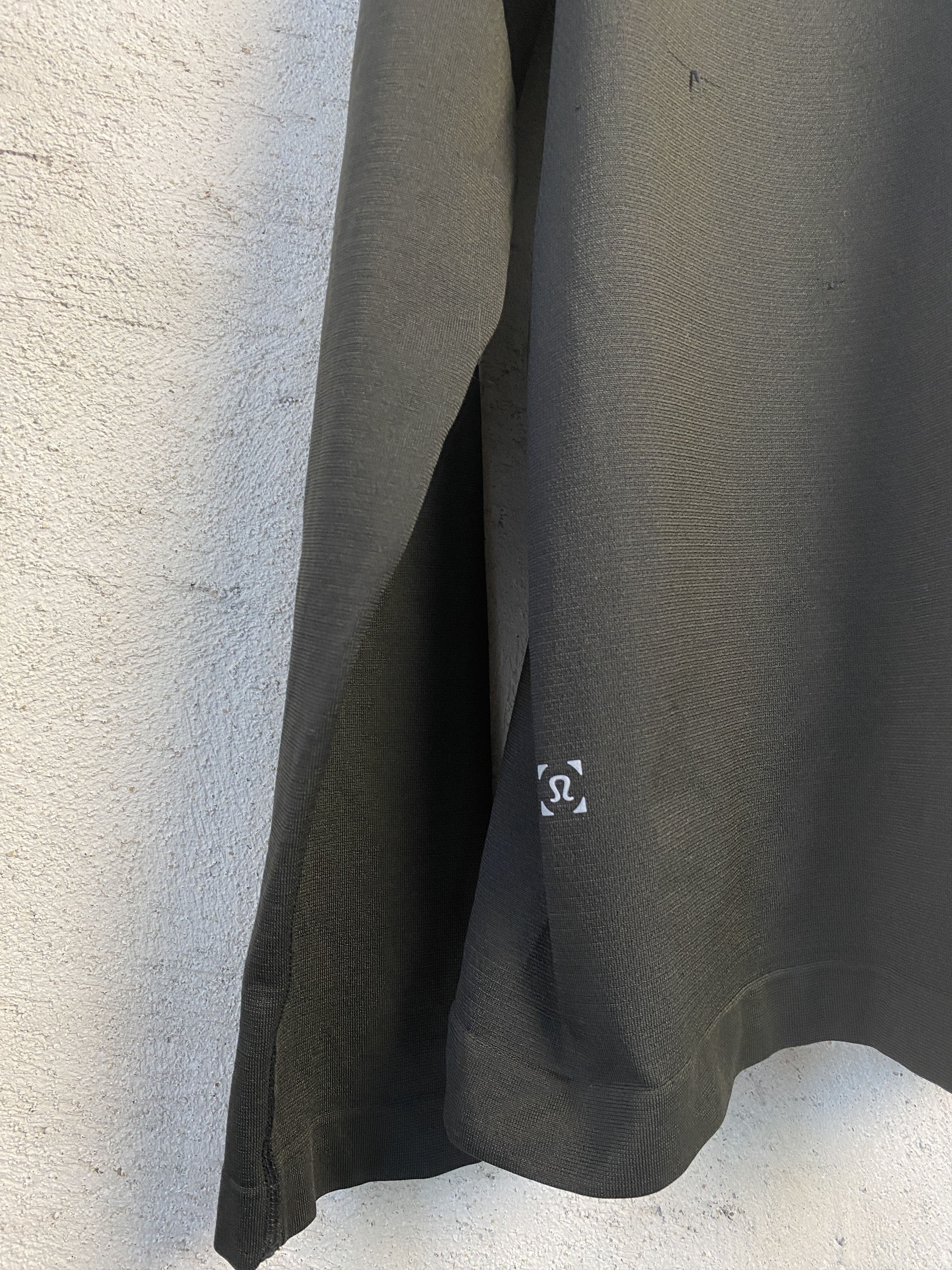 Lululemon Lululemon long sleeve t-shirt tee gym sport Size US M / EU 48-50 / 2 - 5 Thumbnail