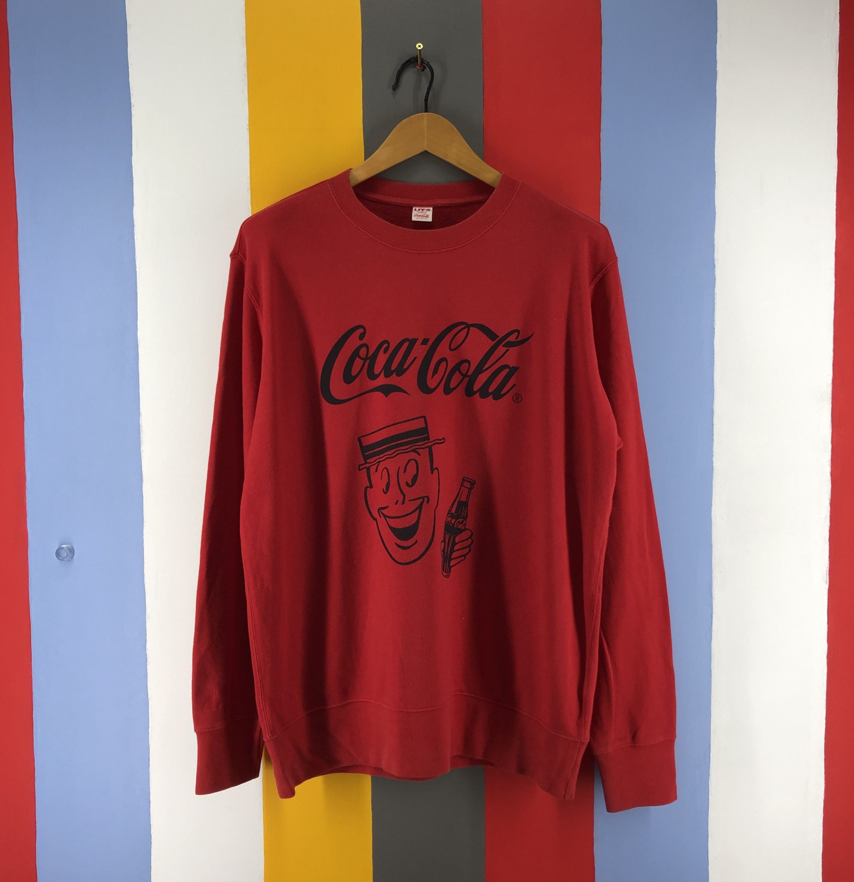 Uniqlo COCA COLA x UNIQLO Crew Neck Sweatshirt #0784/Q Size US XL / EU 56 / 4 - 1 Thumbnail