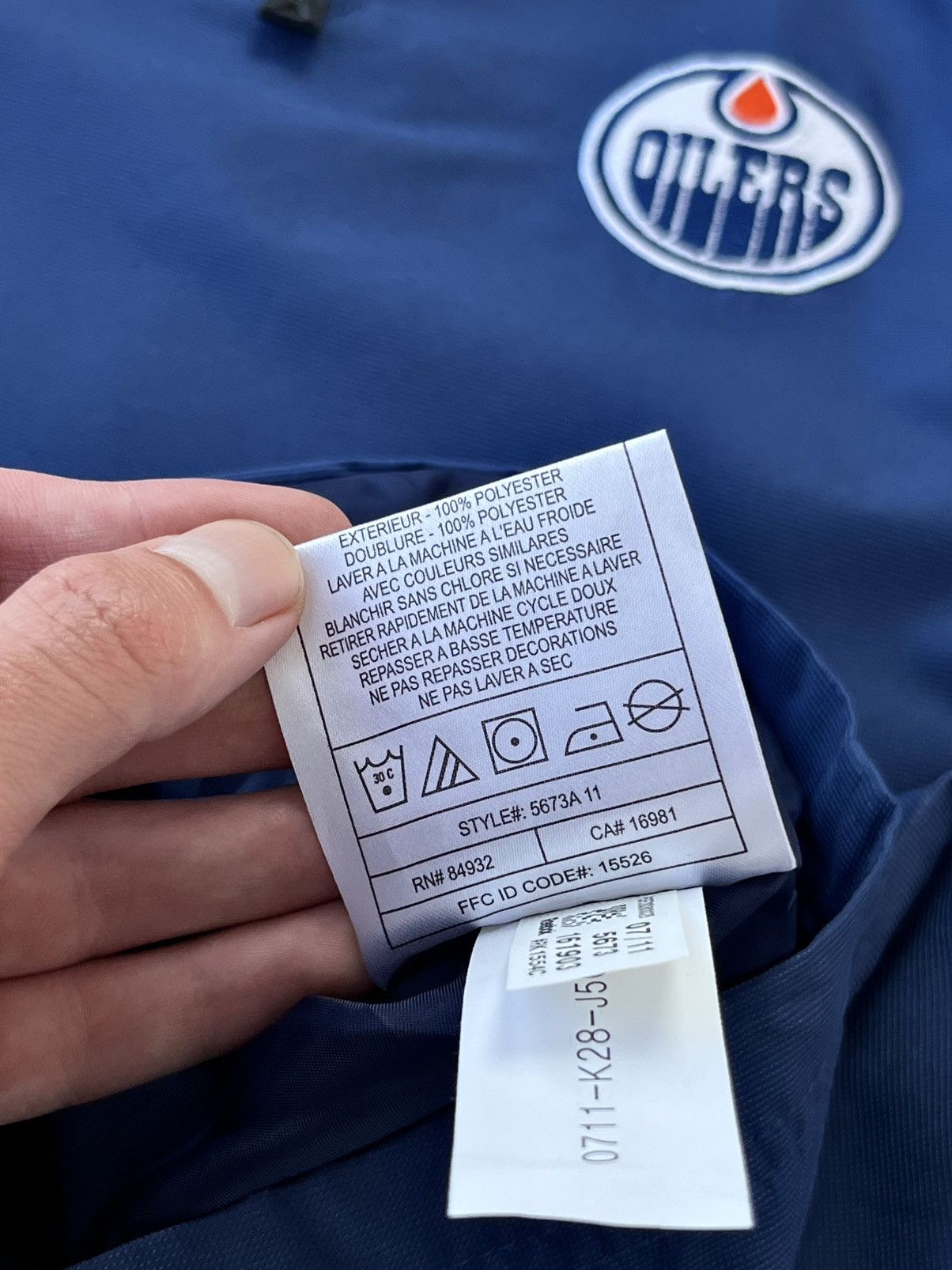 Reebok Vintage Reebok Edmonton Oilers Track Jacket NHL USA Y2K 90s Size US S / EU 44-46 / 1 - 14 Thumbnail
