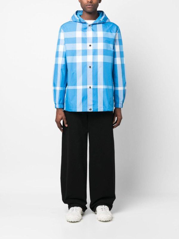 Burberry o1y0426 Hooded Jacket in Azure/White Size US S / EU 44-46 / 1 - 2 Thumbnail
