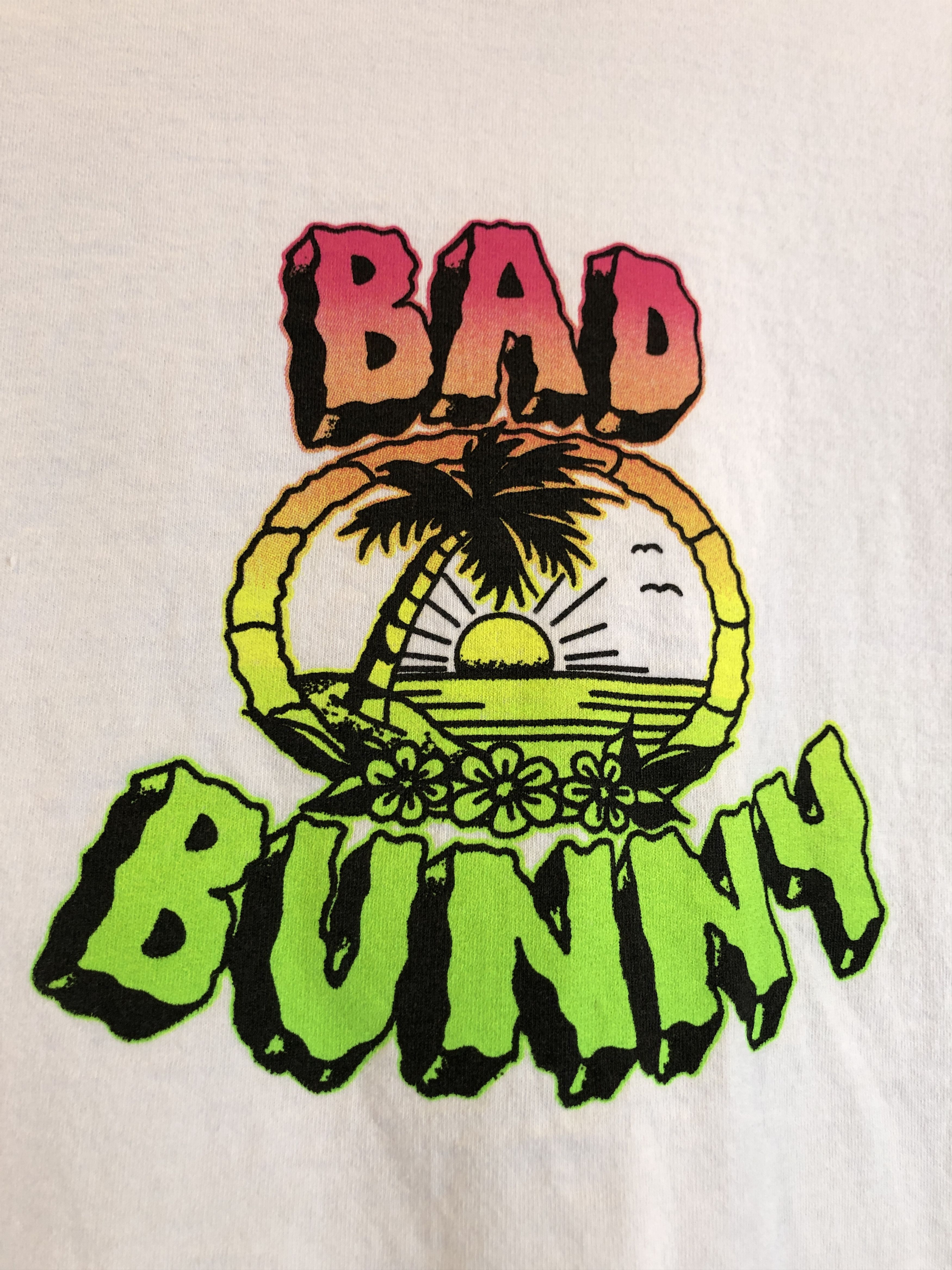 Other Bad Bunny "Worlds Hottest Tour" T-Shirt Size US S / EU 44-46 / 1 - 2 Thumbnail
