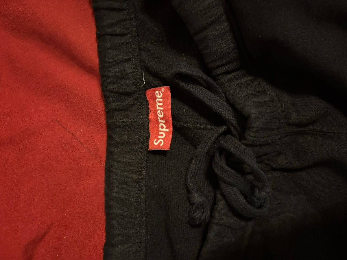 Supreme Supreme Big Logo Paneled Sweatpant 'Black' Size Large Size US 34 / EU 50 - 2 Thumbnail