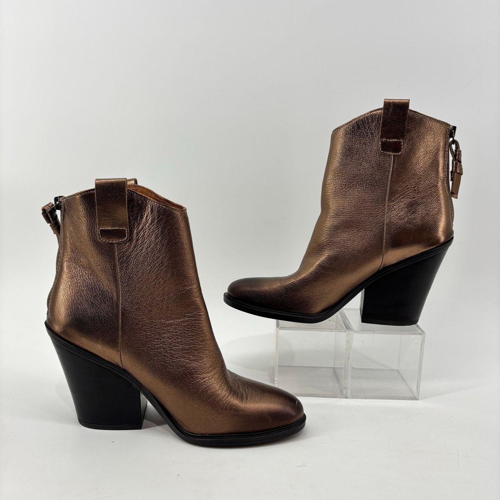 Franco Sarto Sarto Women’s 8.5 Germaine Bronze Metallic Boots Ankle Boots Size US 8.5 / IT 38.5 - 7 Thumbnail