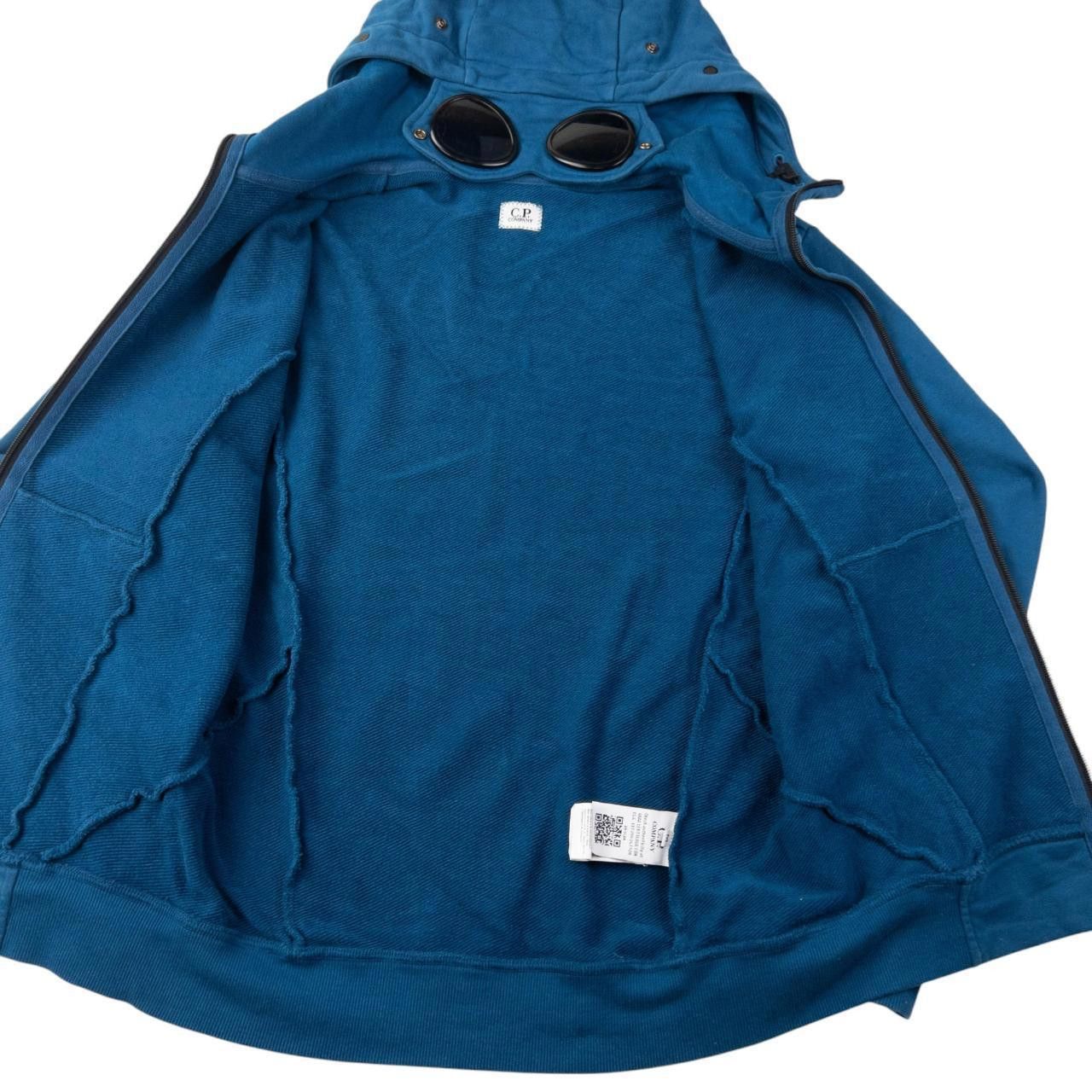 Designer Vintage CP Company Goggle Hood Zip Up Jacket Size M Size US M / EU 48-50 / 2 - 5 Thumbnail