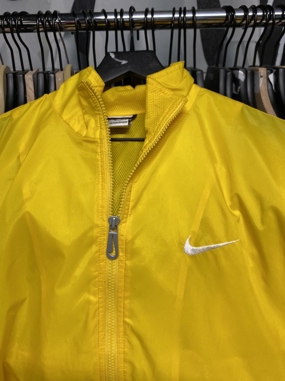 Nike 90’s Vintage Nike Yellow windbreaker Jacket Medium Size US M / EU 48-50 / 2 - 7 Thumbnail
