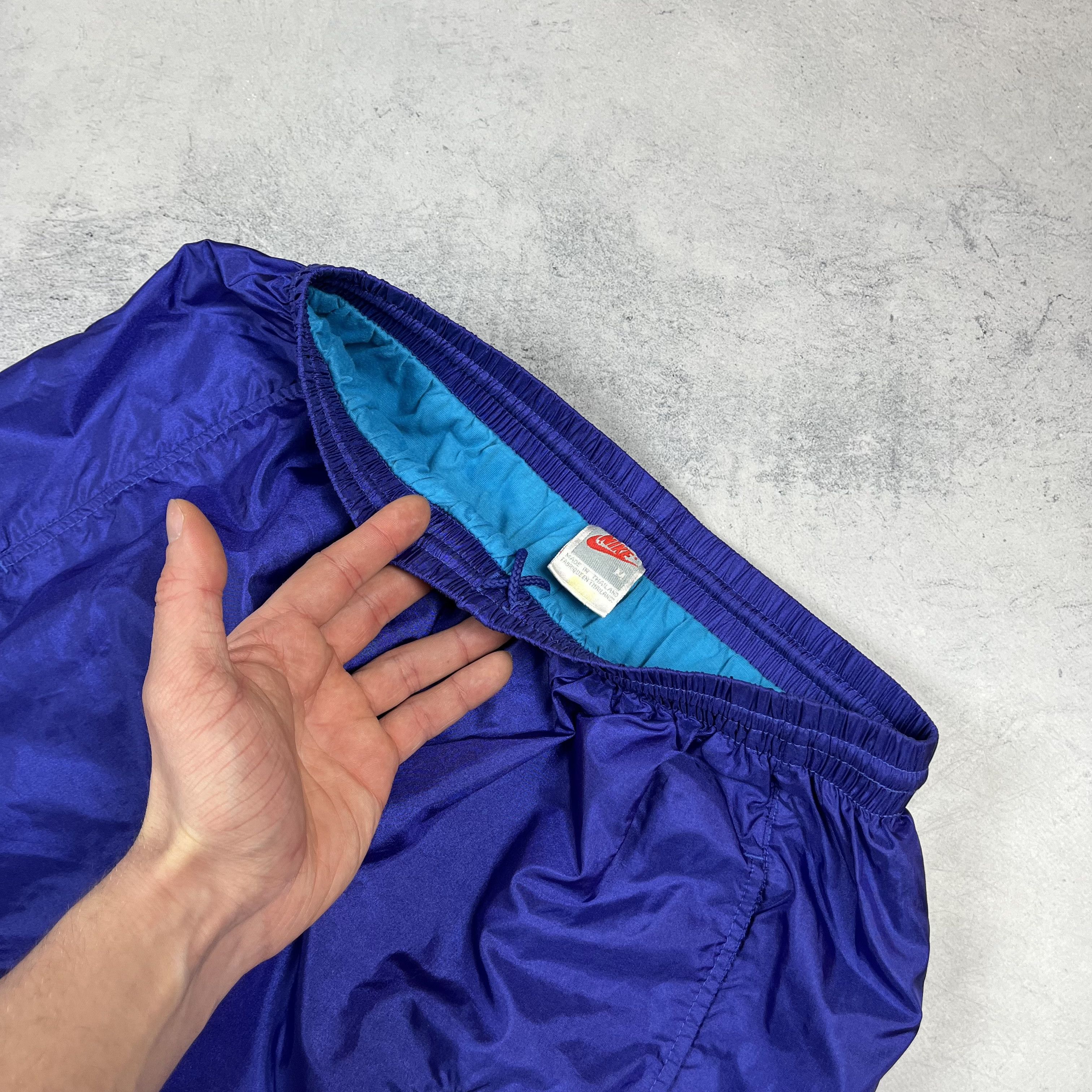 Nike Vintage Nike Nylon Retro Tracksuit Jacket+Pants 90’s Size US M / EU 48-50 / 2 - 15 Thumbnail