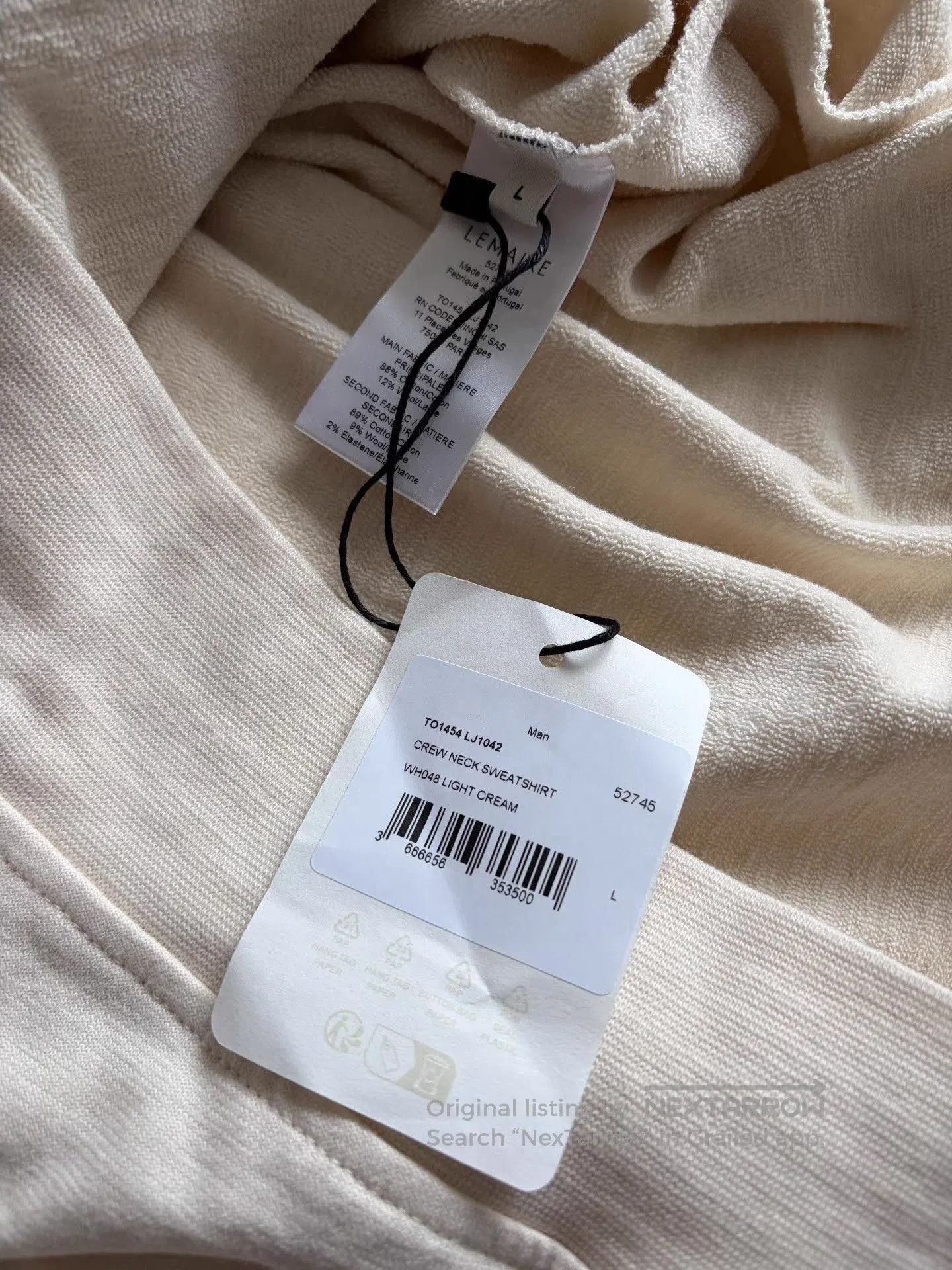 Other White Long Sleeve Crewneck Sweatshirt Size L. Size US L / EU 52-54 / 3 - 6 Thumbnail