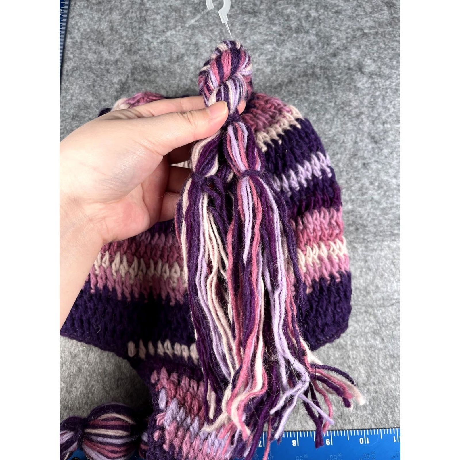 Vintage Womens Beanie Hat Striped Purple Wool Knit Ear Flap Lined Thermal Tassel POM Winter VINTAGE? Size ONE SIZE - 4 Thumbnail