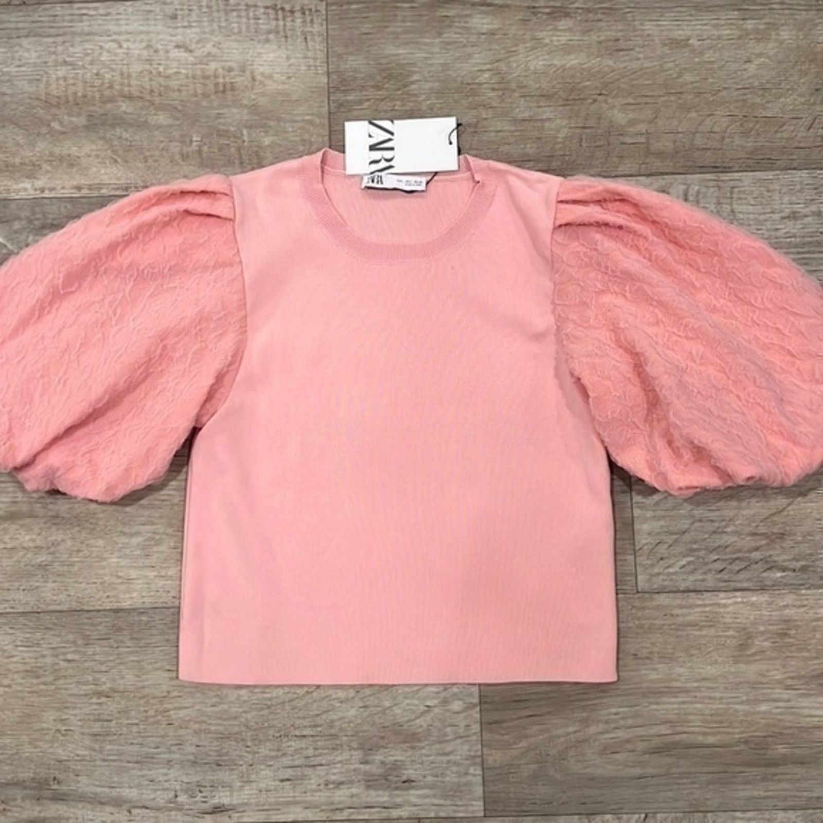 Zara ZARA Top with Full Textured Sleeves NWT Size M / US 6-8 / IT 42-44 - 4 Thumbnail