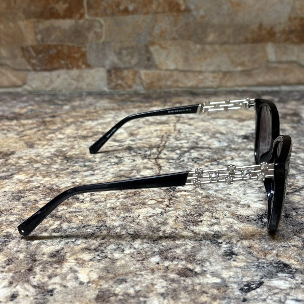 Swarovski Swarovski SK291 01B Black Glossy Cat Eye Sunglasses Size ONE SIZE - 4 Thumbnail