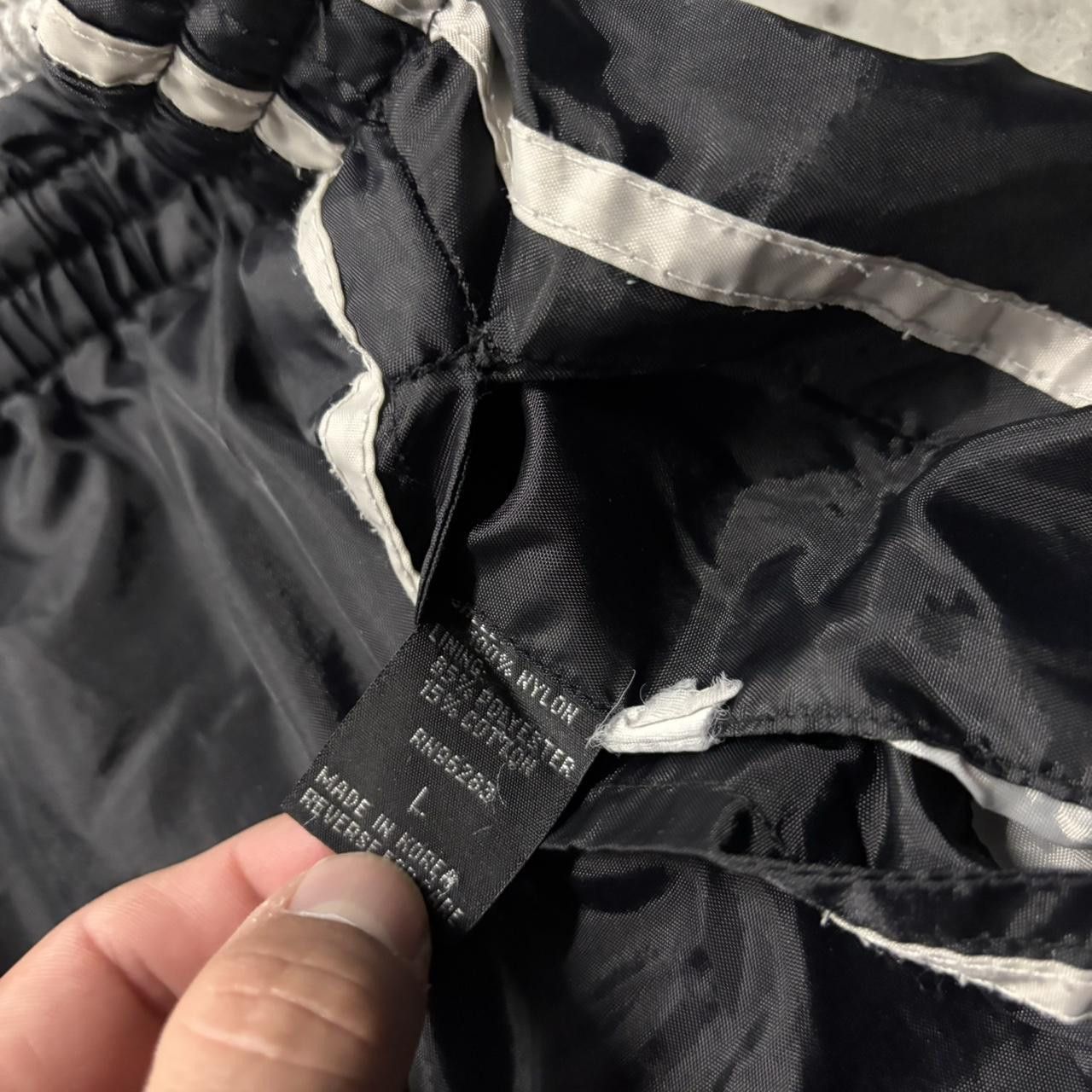 Japanese Brand × Vintage Crazy Vintage Y2K/2000s Black Nylon Striped Skater Reversible Track Pants! Size US 32 / EU 48 - 5 Thumbnail