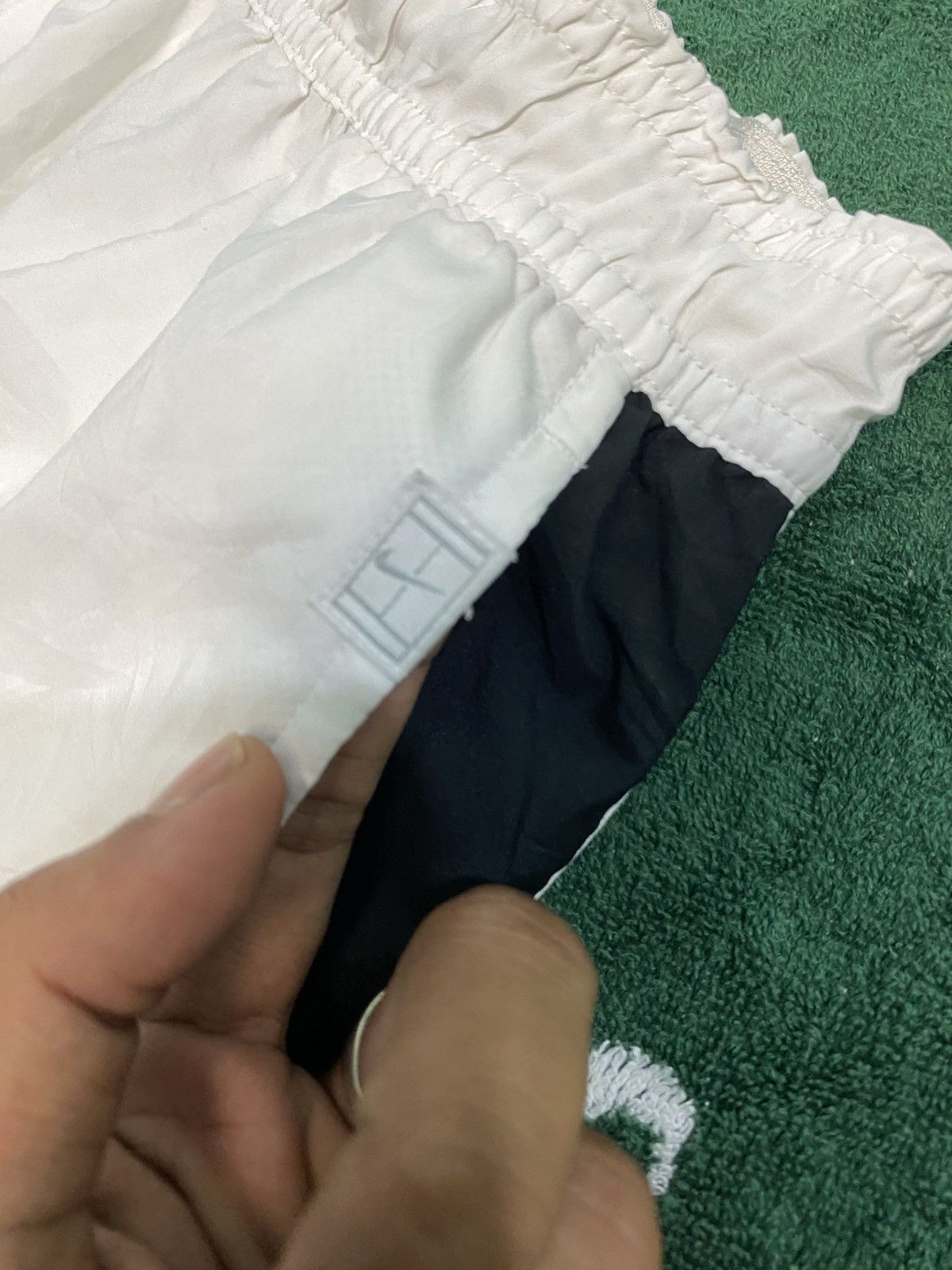 Carhartt Wip × Nike 💥 VINTAGE NIKE COURT 90S BAGGY WIDE LEG TRACK PANTS Y2K Size US 26 / EU 42 - 6 Thumbnail
