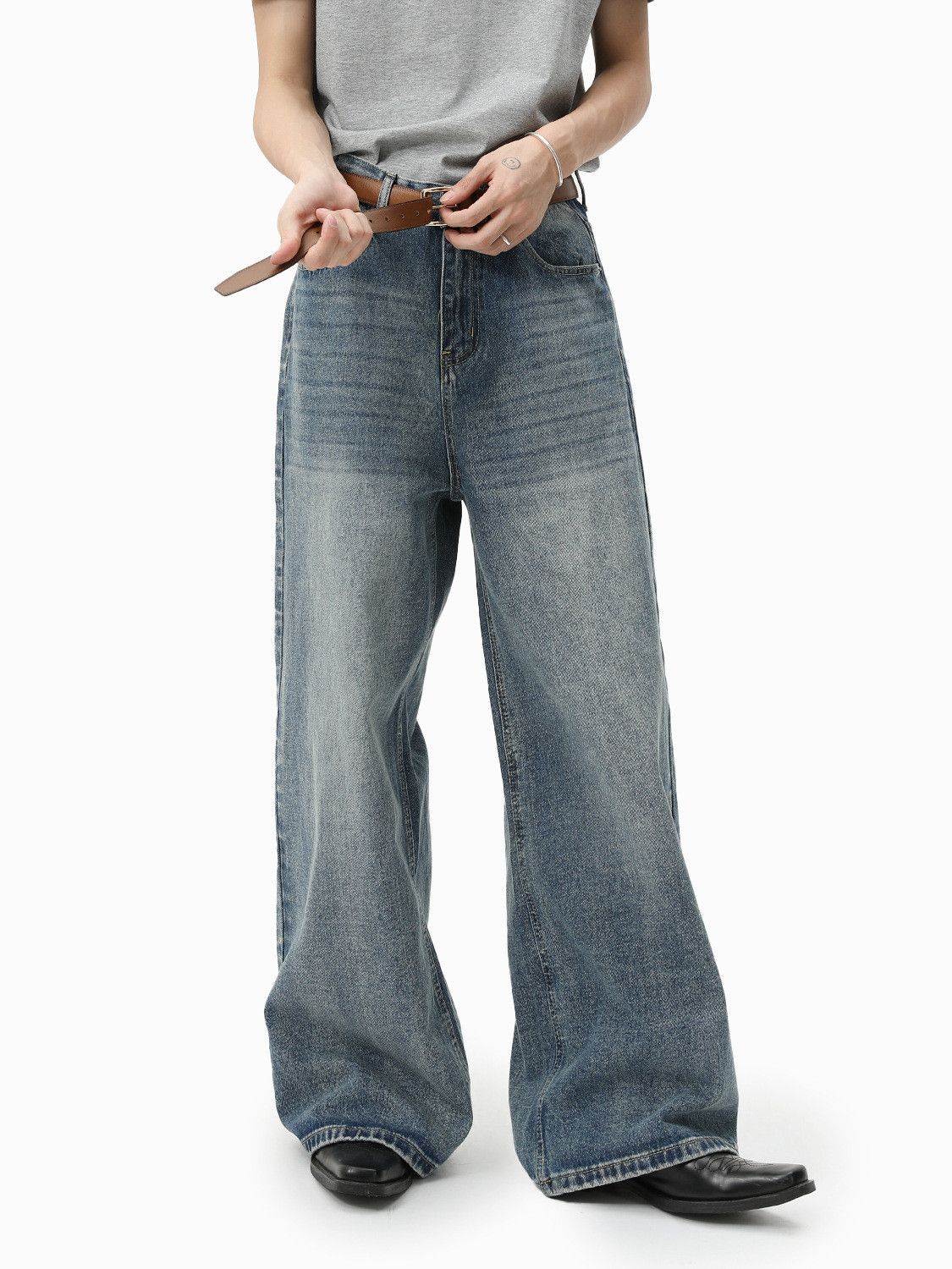 Vintage Men's Japanese Retro "Clean Fit" Straight-Leg Washed Jeans Size US 32 / EU 48 - 3 Thumbnail